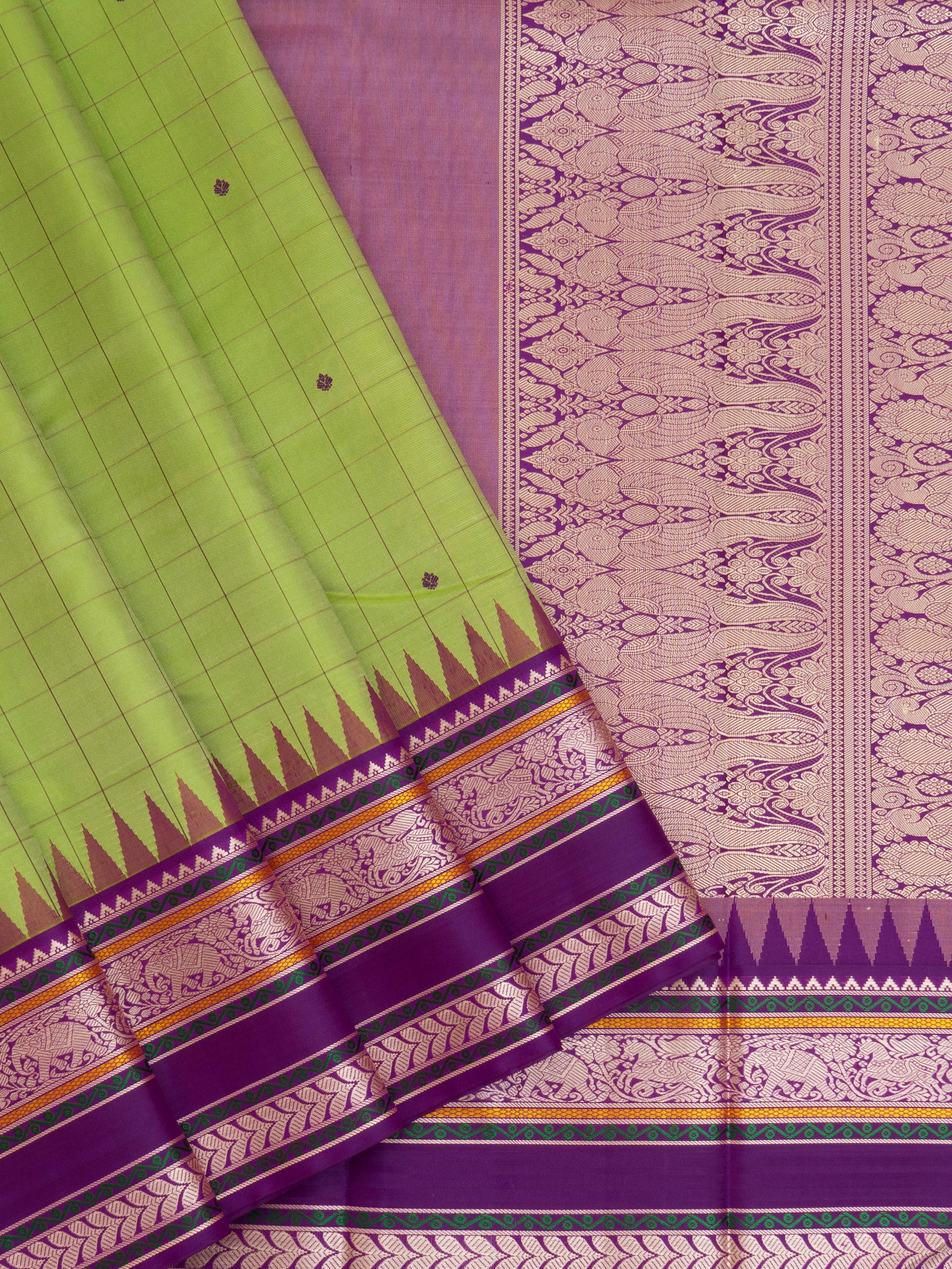 Green and purple thread work / Special Edition Silk CLSA9848