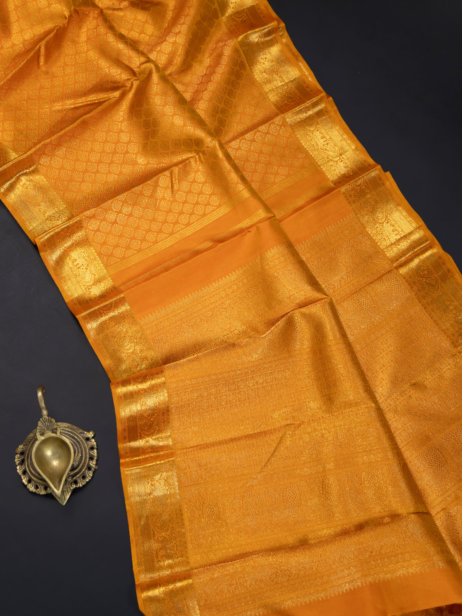 Sunshine orange brocade / Bridal Kanjipuram Silk Saree CLSA4205