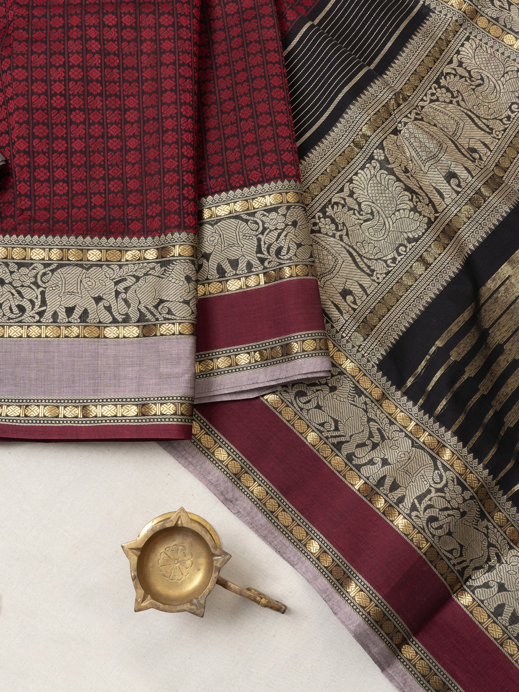 Black and Araku lakshambutta/ Kanchi Cotton CLSA2639