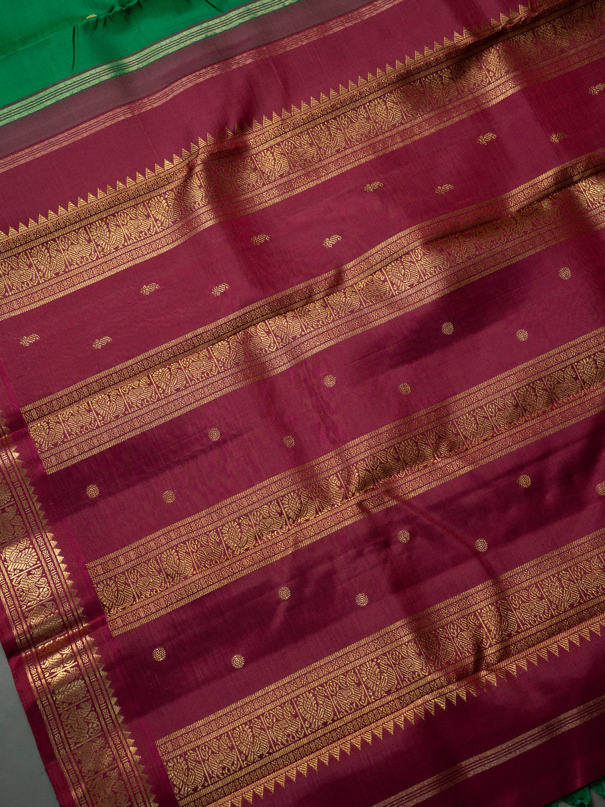 Green and Araku Korvai /Kanjipuram Silk Saree CLSA10848