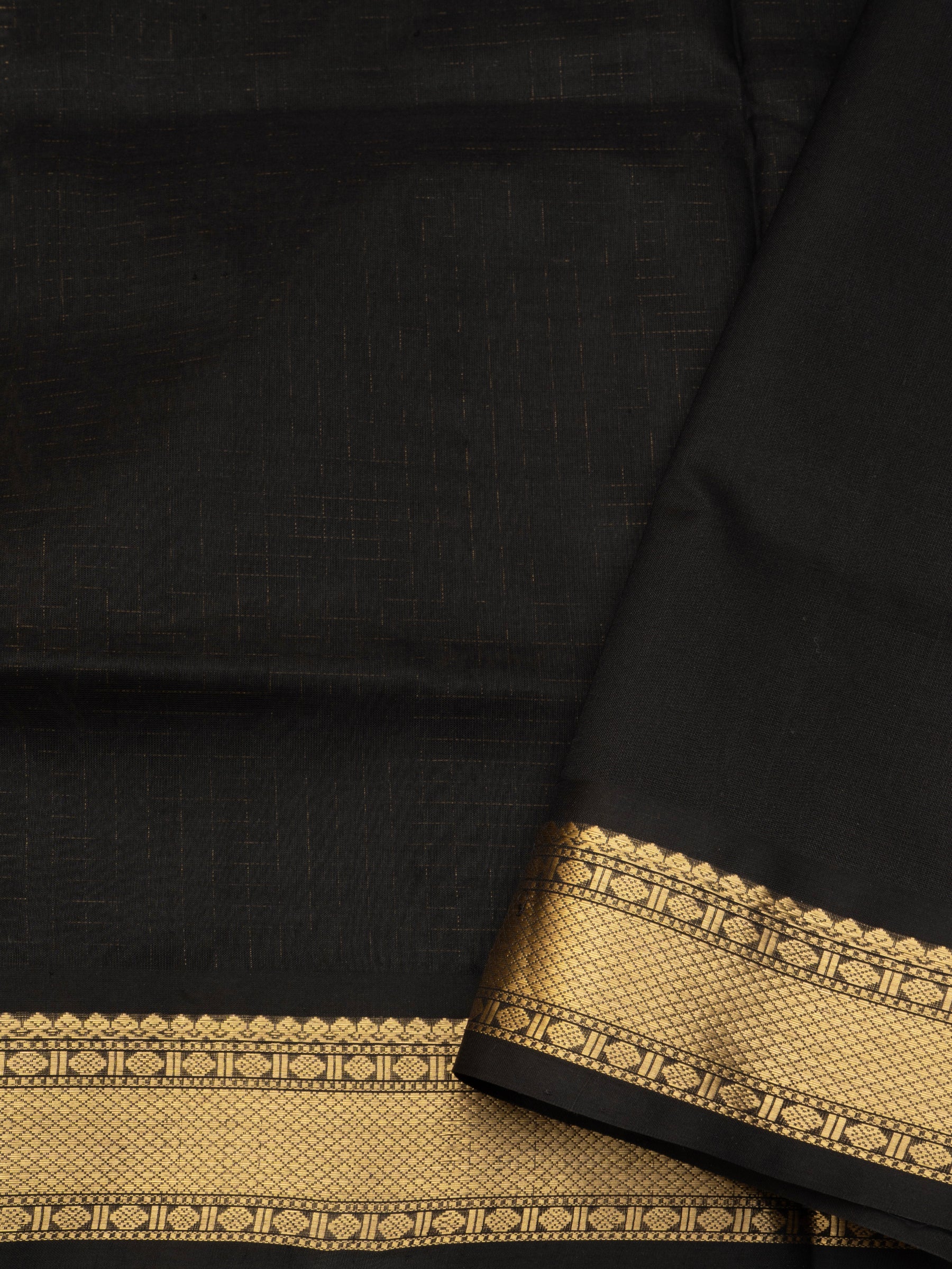 Black kattam butta / Premium Silk Cotton Saree CLSA10913