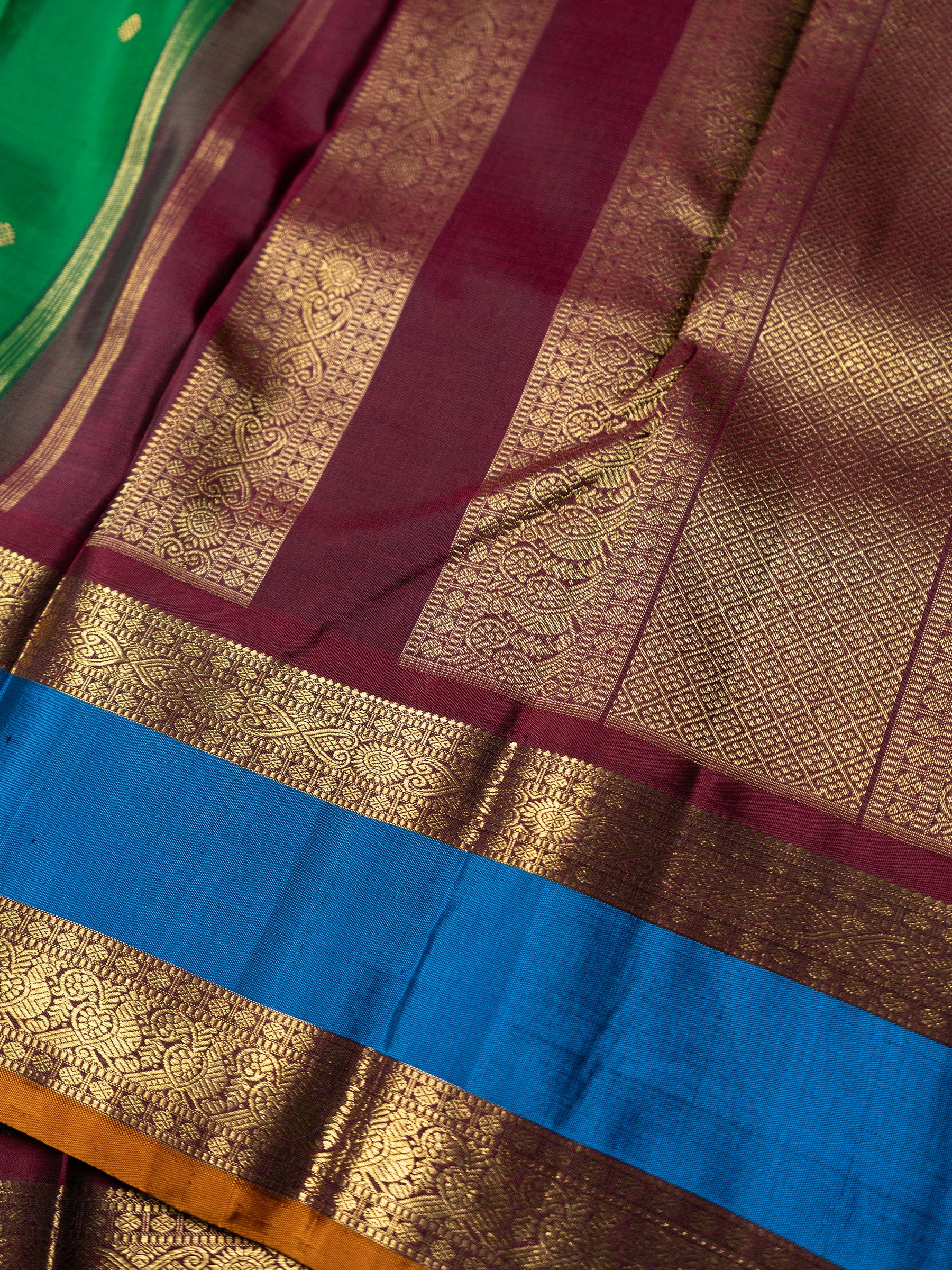 Green and teal blue rettapet border kai korvai/ Kanjipuram Silk Saree CLSA3077
