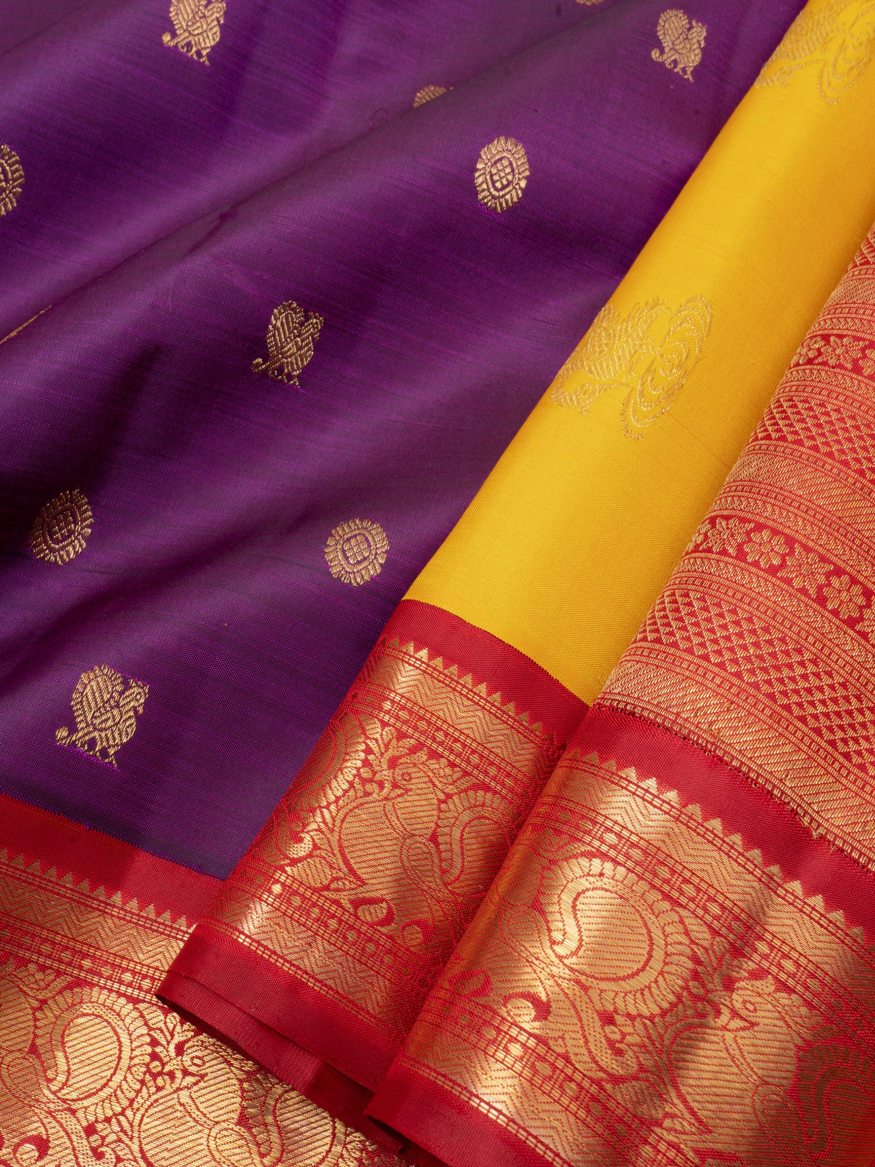 Vadamalli ganga jamuna border and double colored palla kai korvai / Kanjipuram Silk Saree CLSA4868