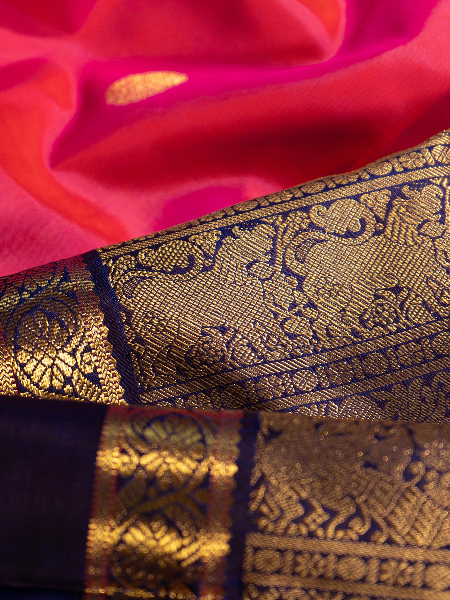 Pink shot orange and dark blue kai korvai/ Kanjipuram silk Saree CLSA7466