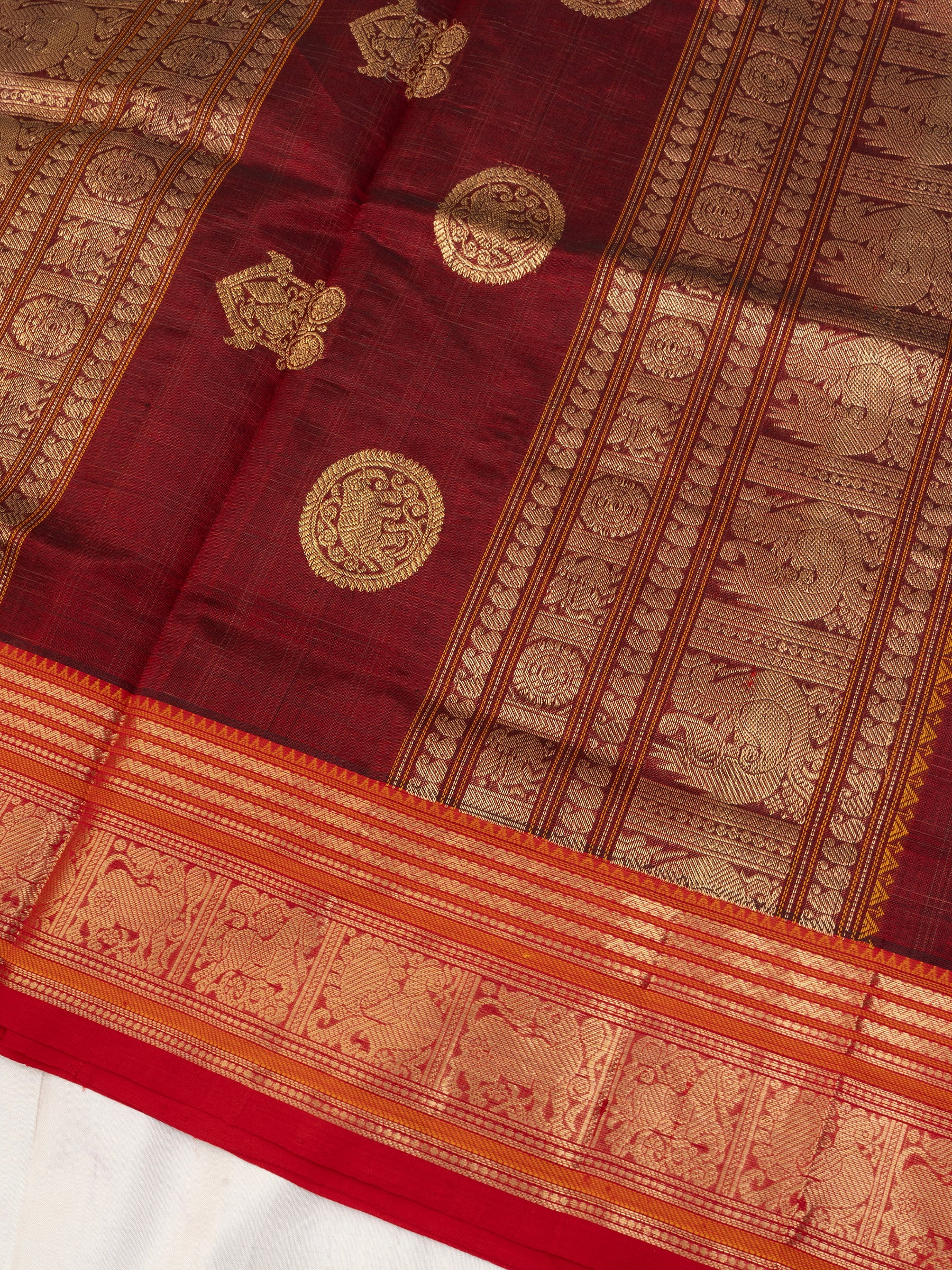 Araku vintage kattam lakshambutta/ Silk Cotton Saree CLSA7889