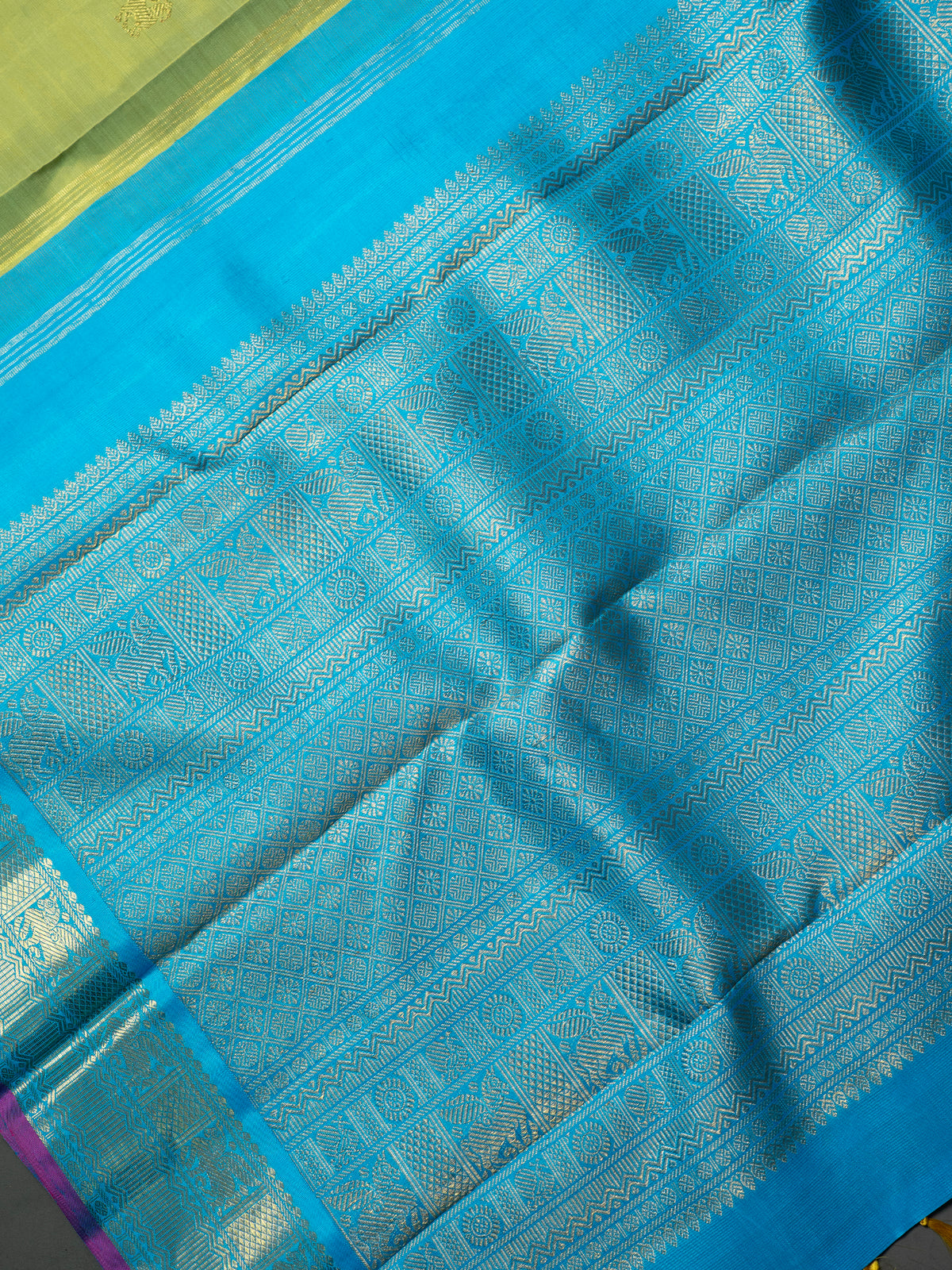 Lite green and turquoise Blue kai korvai/ Kanjipuram Silk Saree CLSA8073