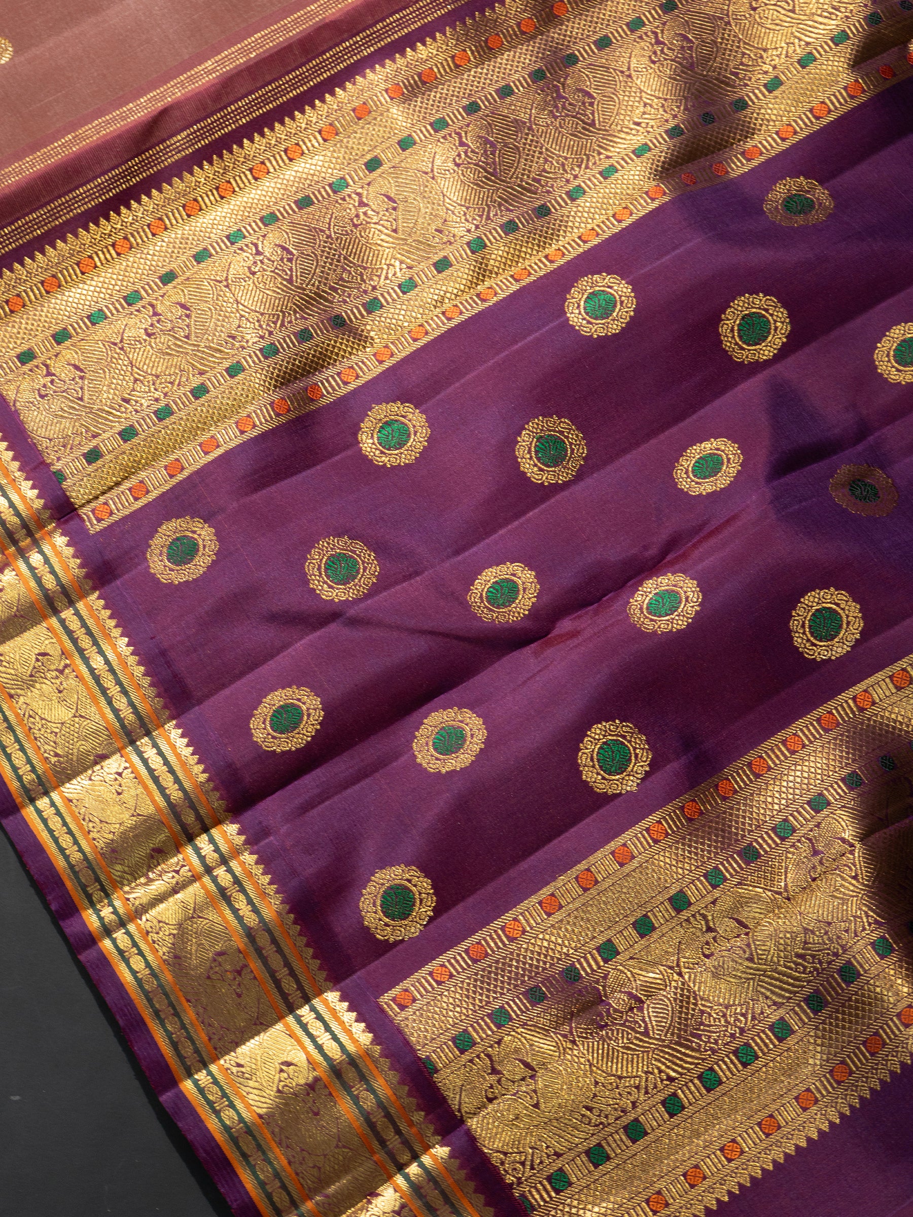 Geva and paaku kai korvai meenakari pallu / Kanjipuram Silk Saree CLSA8179