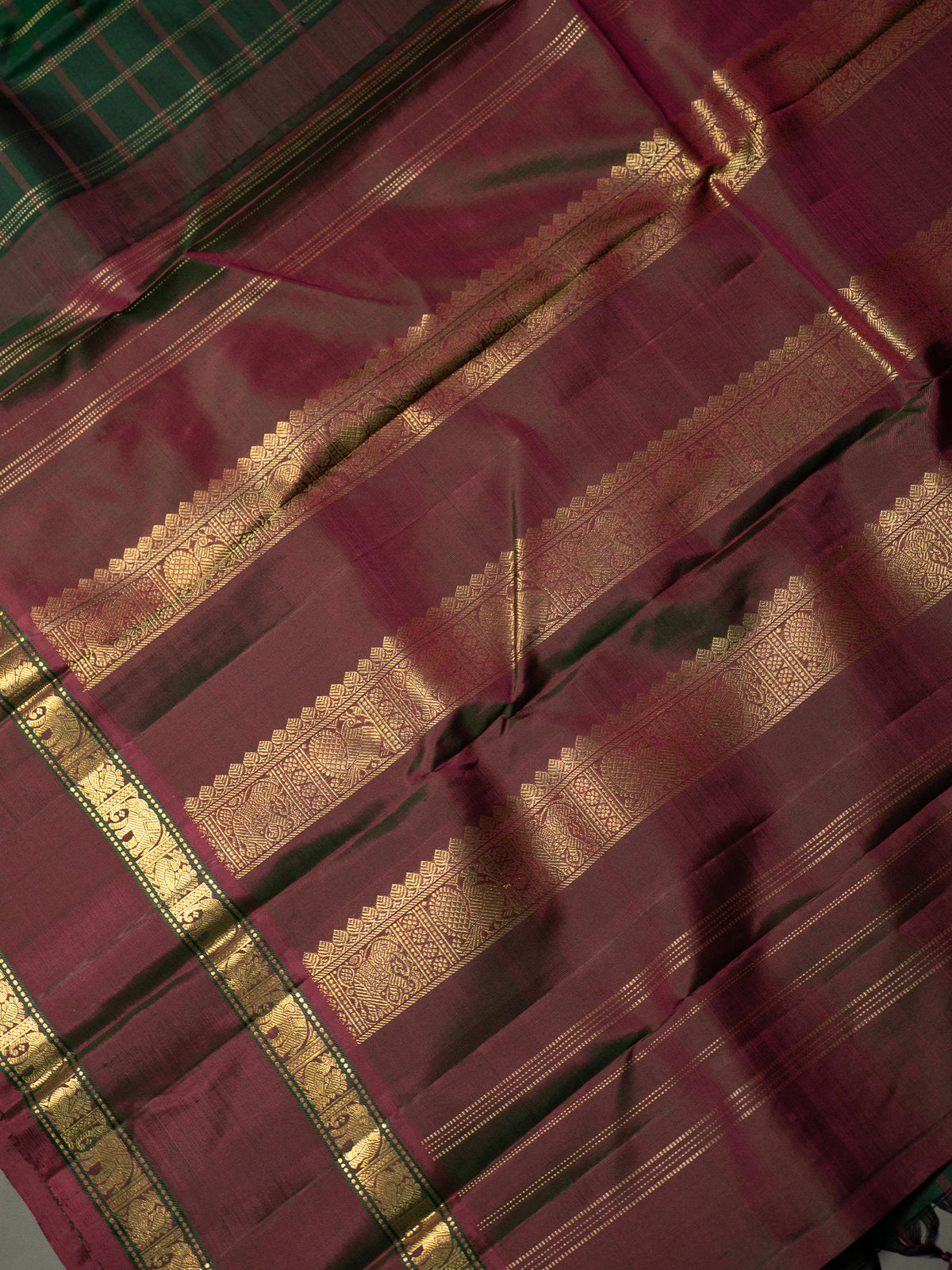 Manthulir Kattam / Kanjipuram Silk Saree CLSA8541