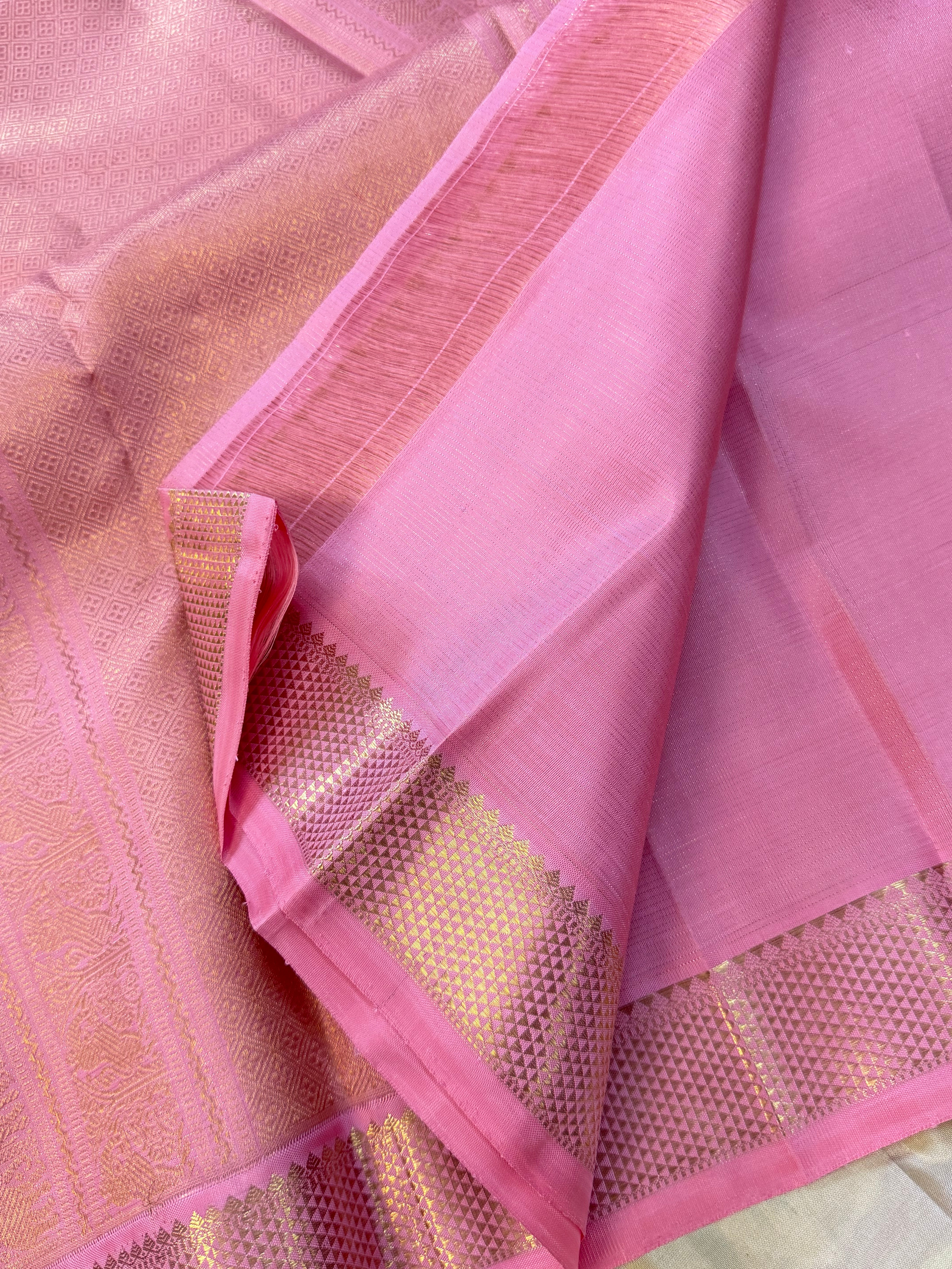 Pastel pink Vairaoosi / pure Kanjipuram silk