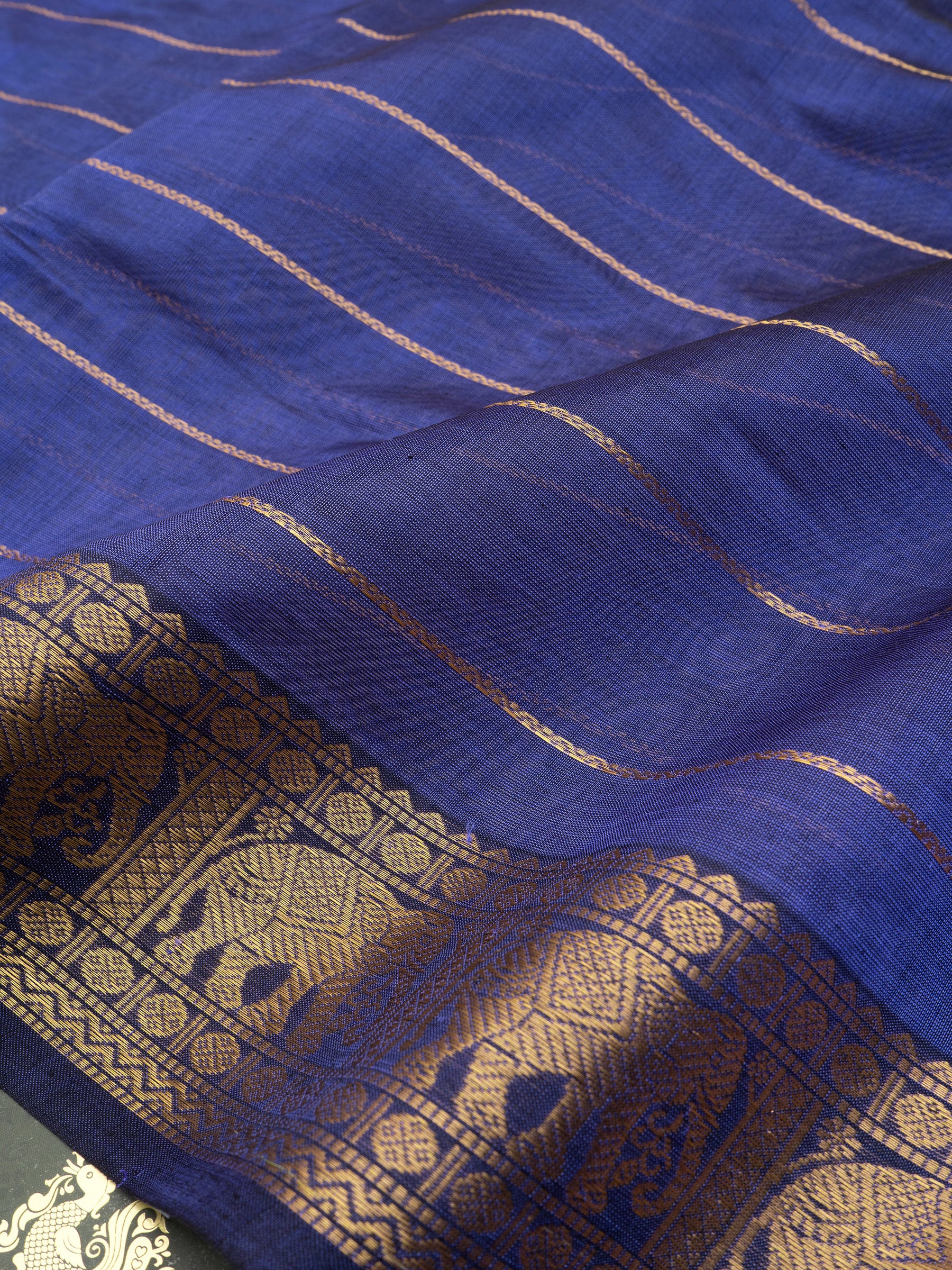 Lavender veldhari / Silk Cotton Saree CLSA10198