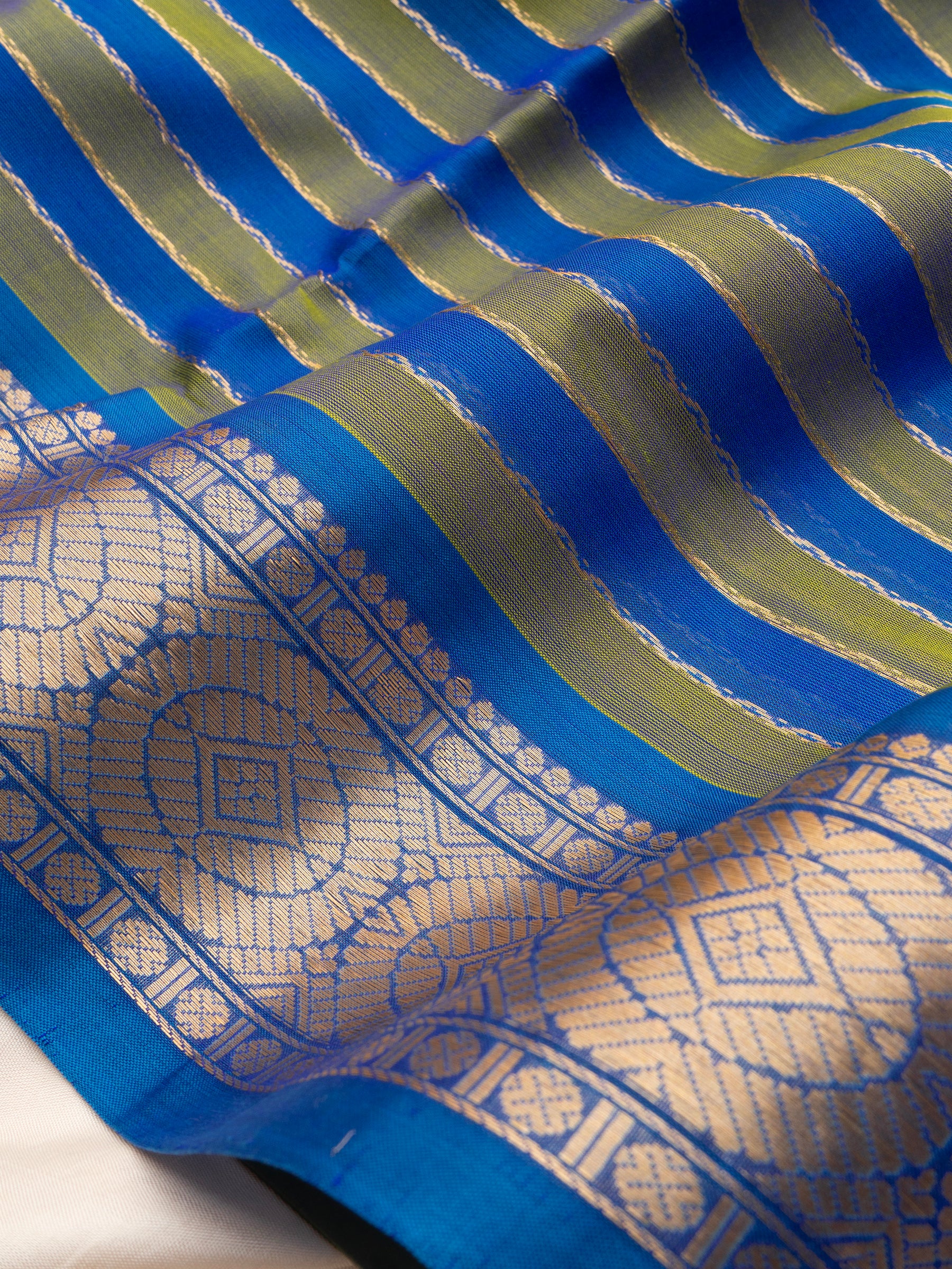 Green and blue veldhari /Silk Cotton Saree CLSA10294