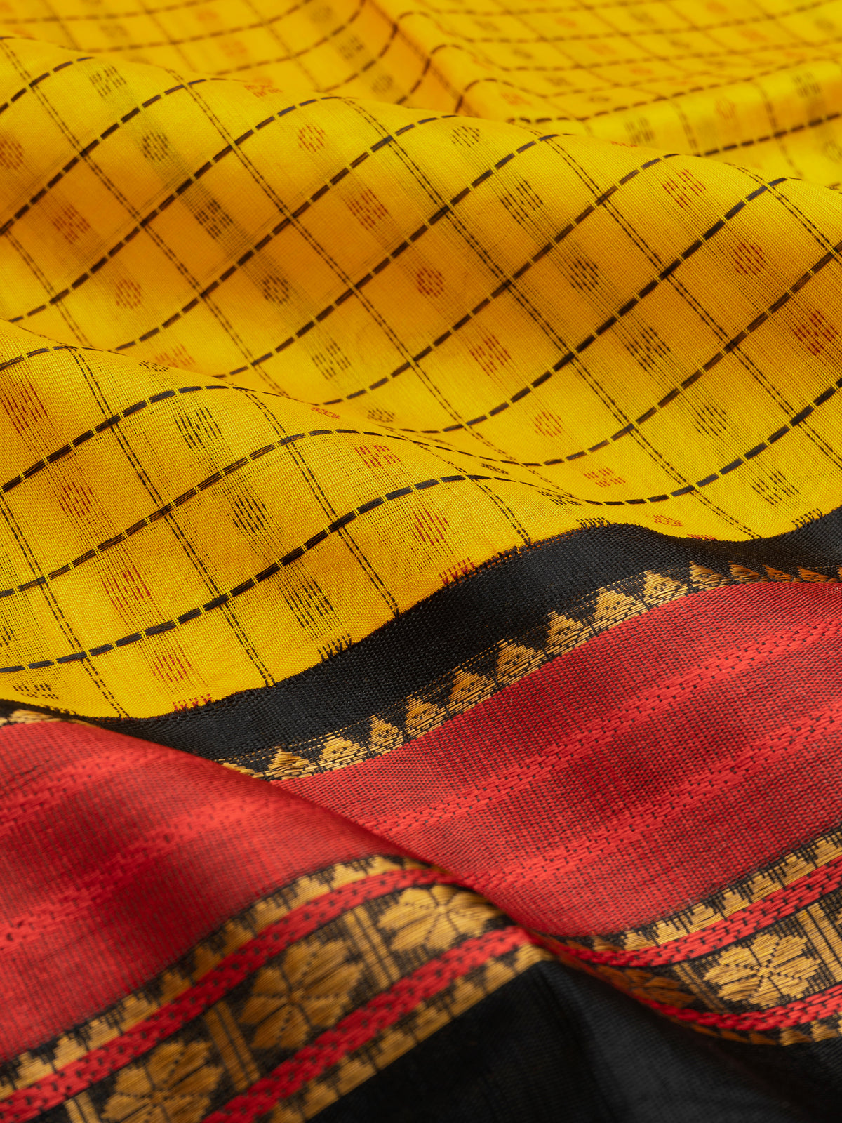 Yellow Laksham butta/Silk Cotton Saree CLSA11064