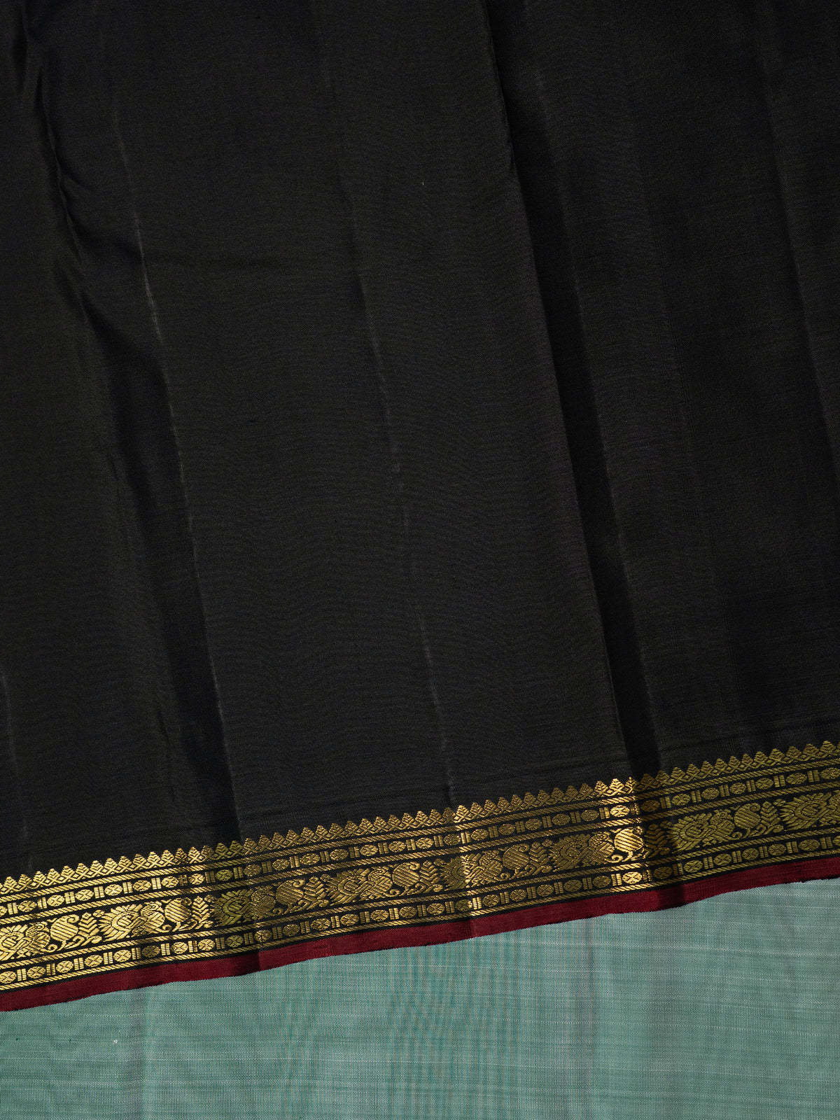 Unusual pastel green small temple /Kanjipuram Silk Saree CLSA11662