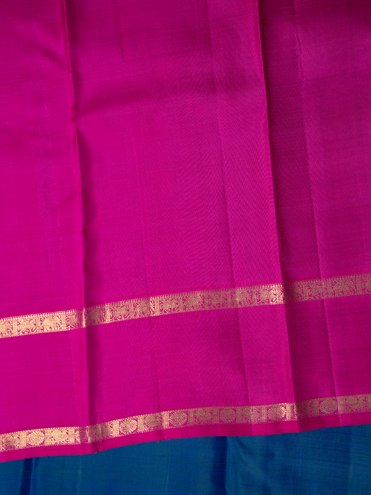 Mayilkazhuthu unique pallu corner butta / Kanjipuram Silk Saree CLSA9992