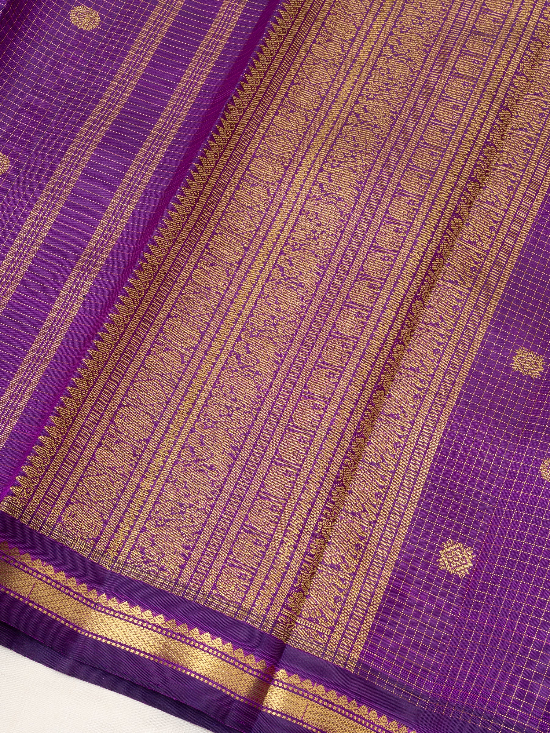 Vadamalli zari checks and butta small border/ Kanjipuram Silk Saree CLSA4913