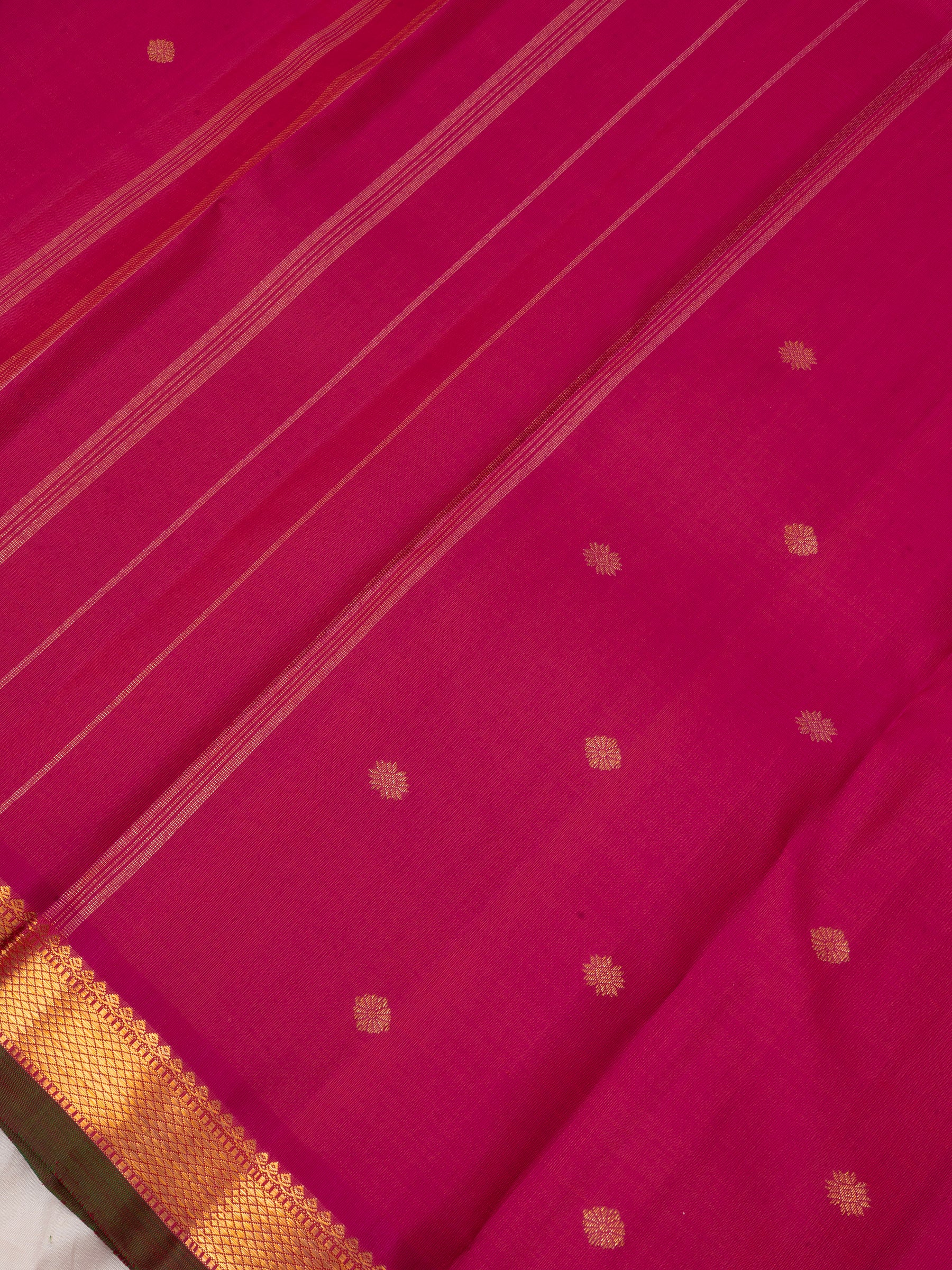 Pink small border /Kanjipuram silk Saree CLSA5802