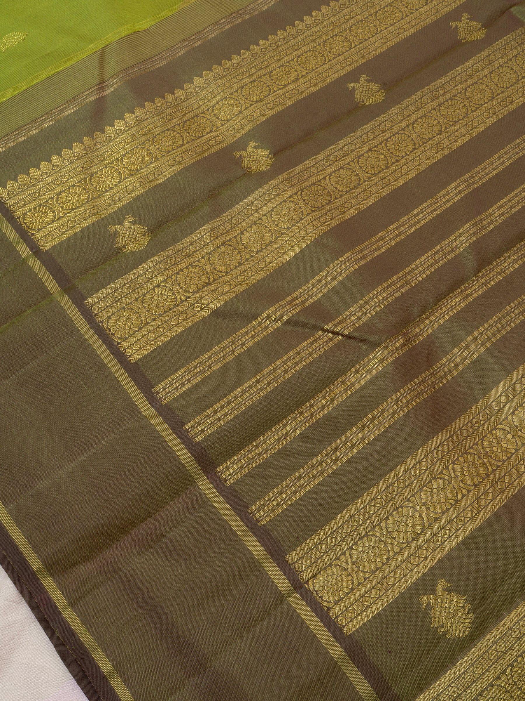 Green rettapet border/Kanjivaram Silk Saree CLSA6362