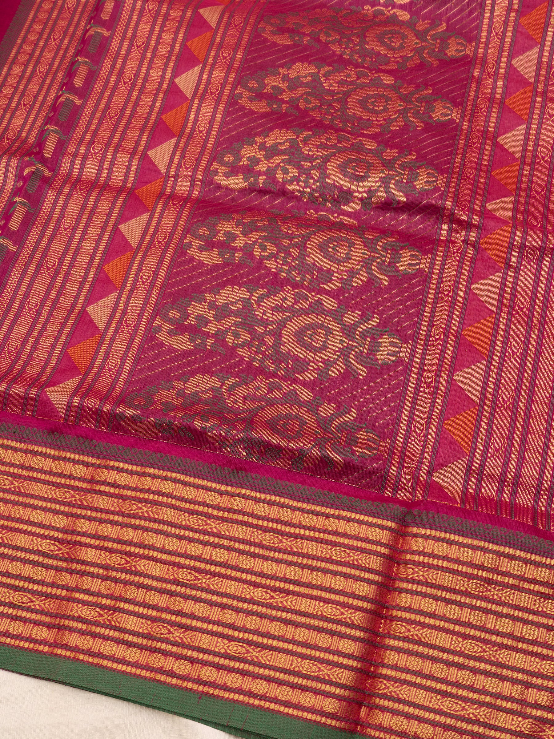 Pink varisapet border/ Silk Cotton Saree CLSA6626