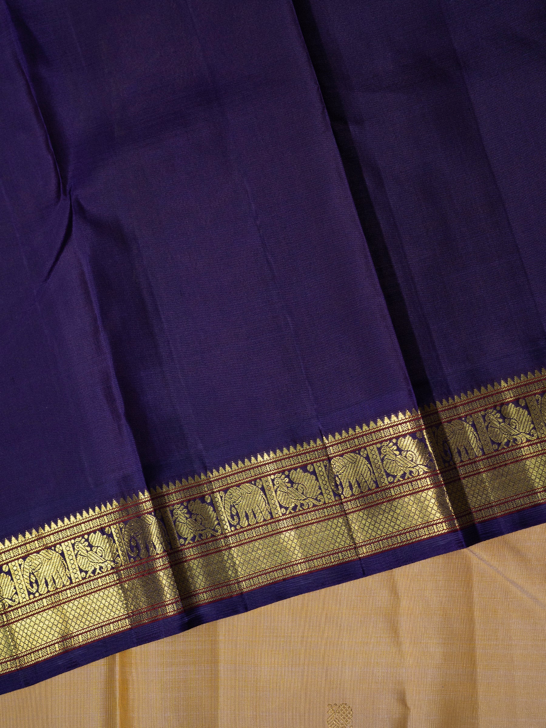 Dual tone biscuit Korvai Kanjipuram Silk Saree CLSA7223