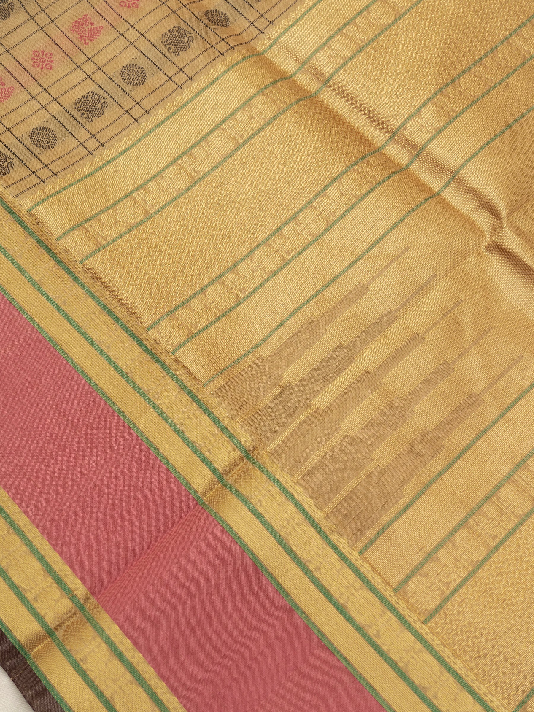 Beige kattam multi butta / Silk Cotton Saree CLSA7318