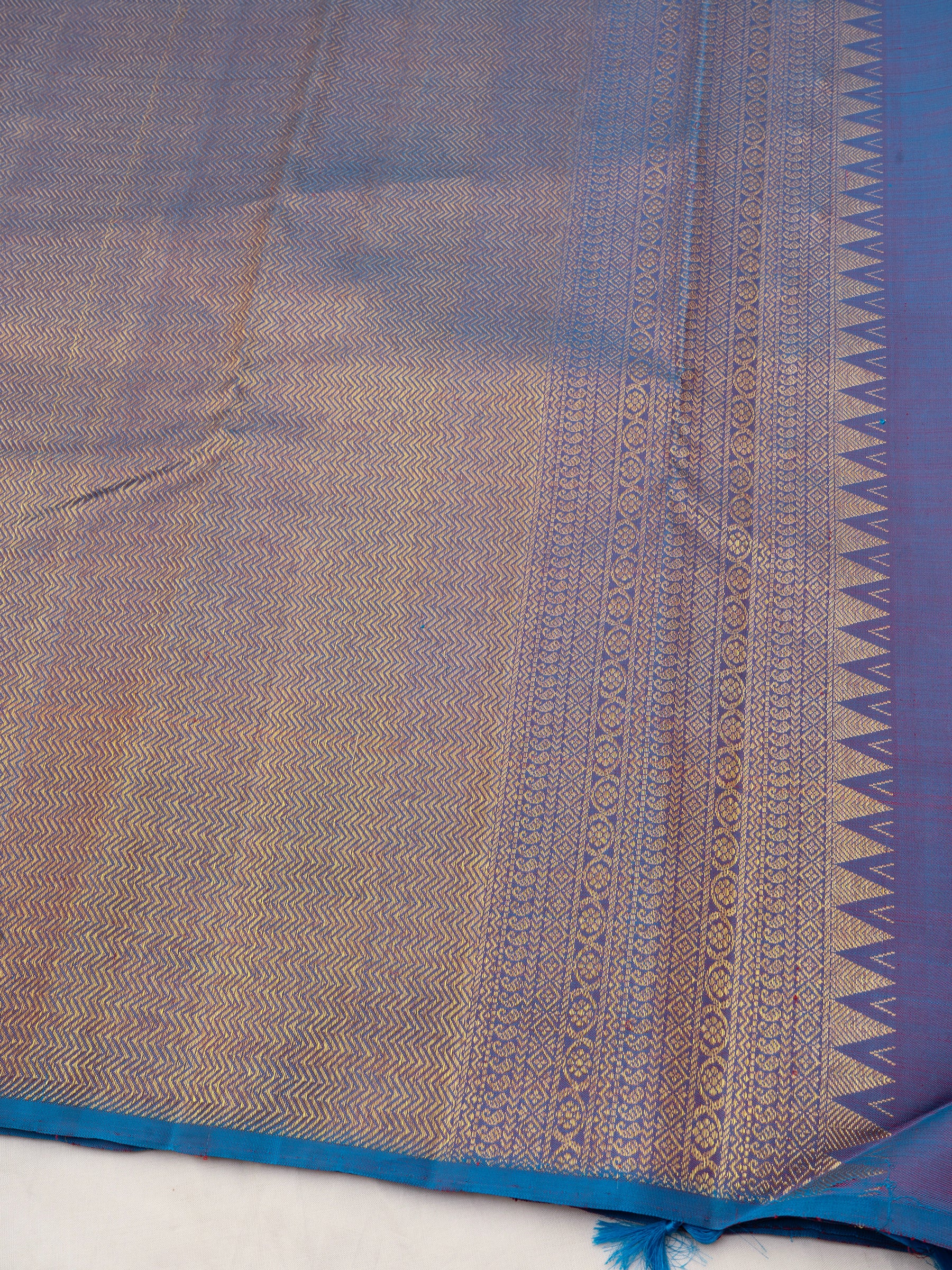 Lavender shot sky blue unique border/ Arani Silk Saree CLSA8430