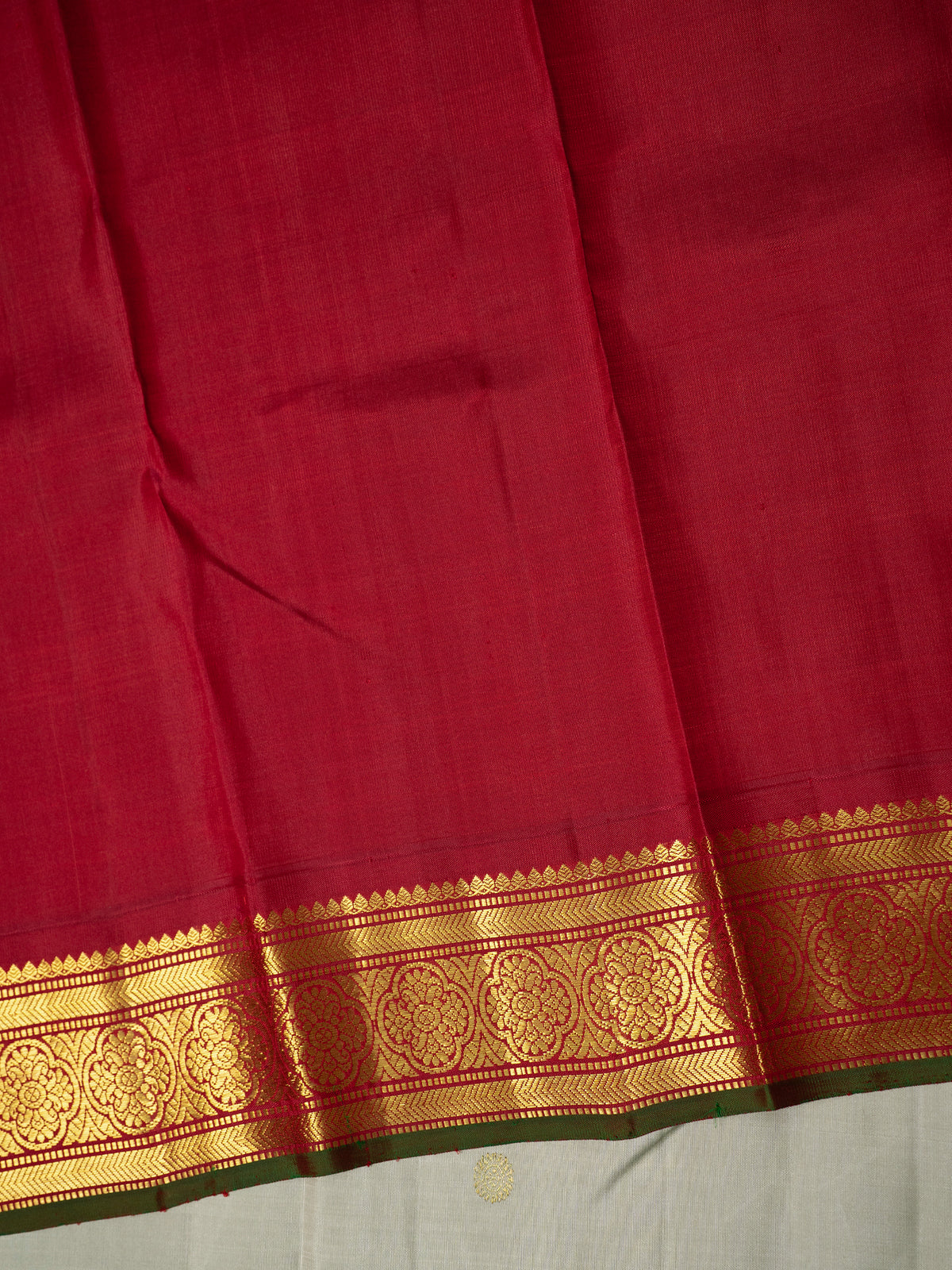 Beige Kai Korvai Kanjipuram Silk Saree CLSA8899