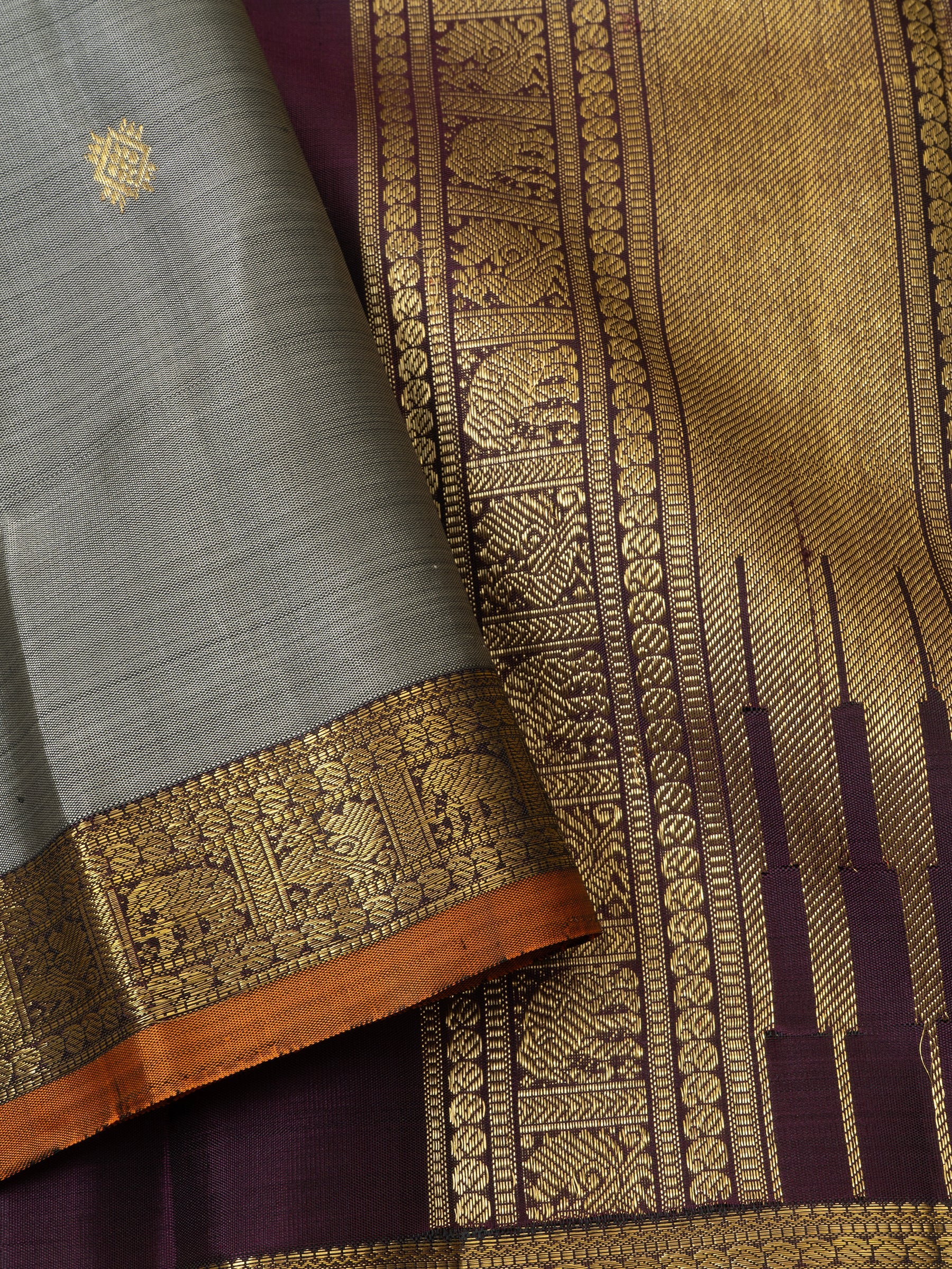 Grey and dark brown small border /Kanjipuram silk Saree