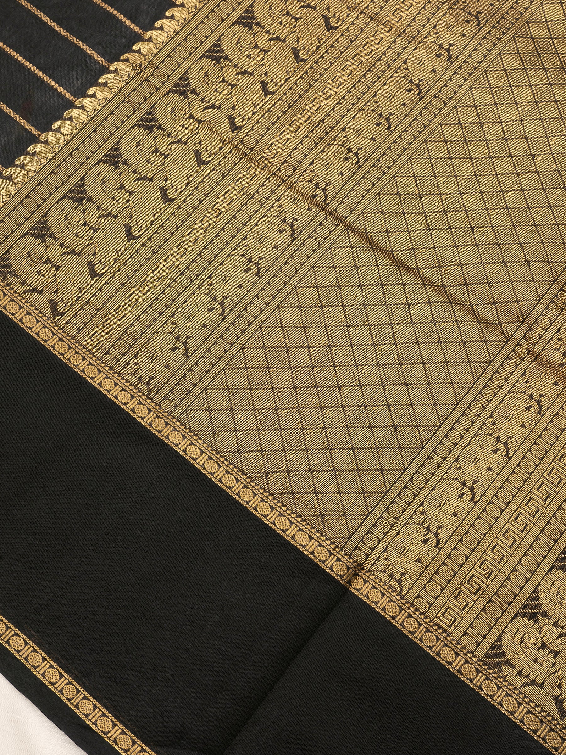 Black veldhari border butta Silk Cotton Saree