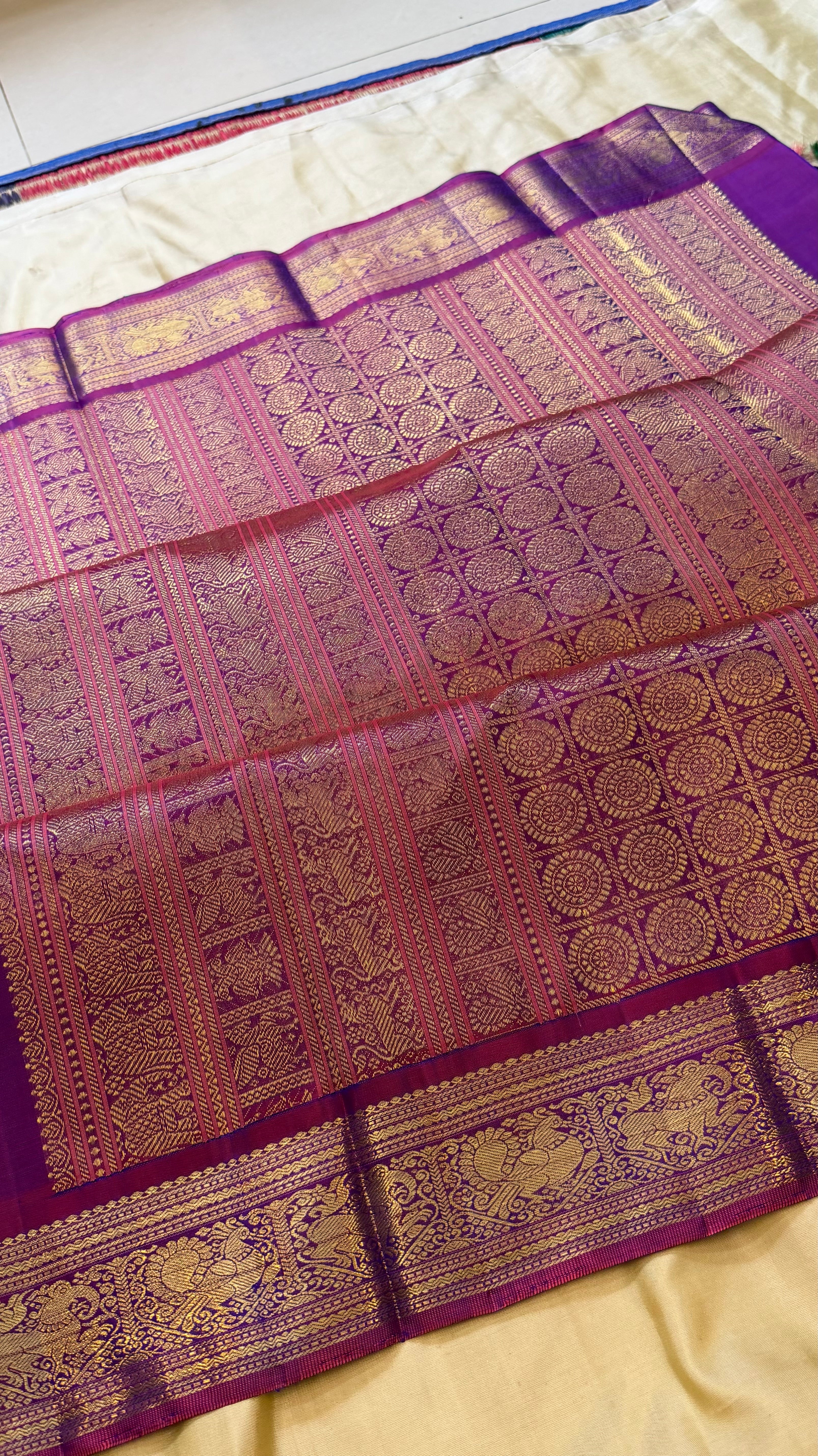 Maanthulir shot purple kai korvai/ Kanjipuram Silk