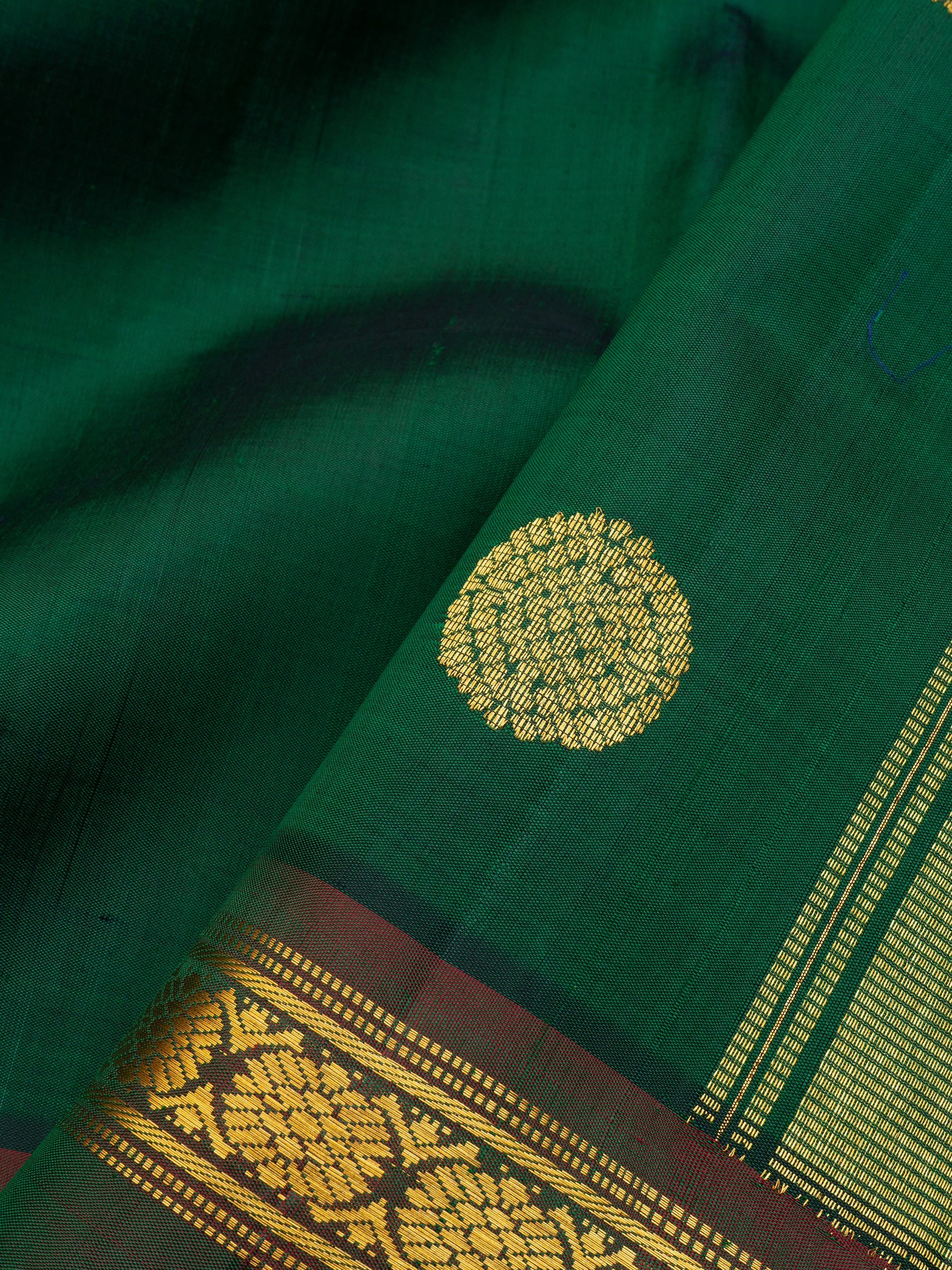 Emerald green kaal erangina border/ Arani Silk Saree CLSA10836