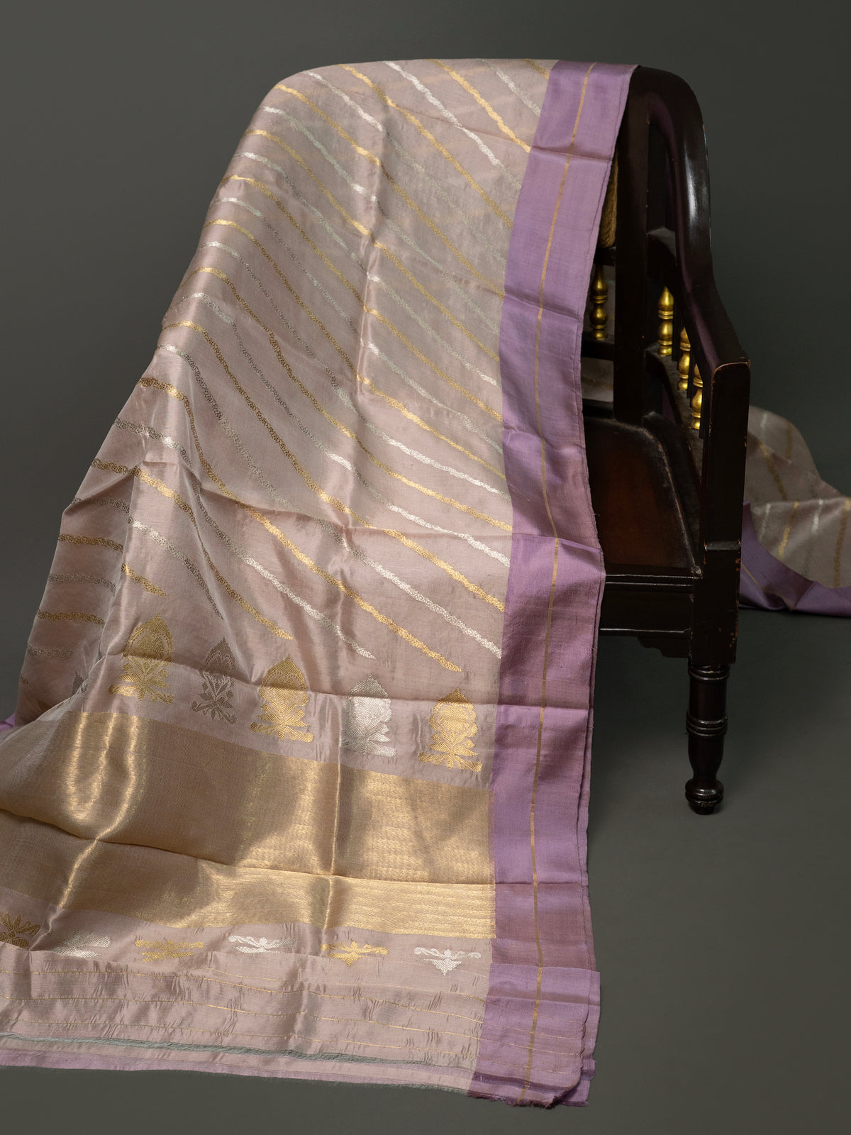 Master piece blush pink and lavender gold & silver lehariya pattern / Chanderi silk Saree CLSA10887