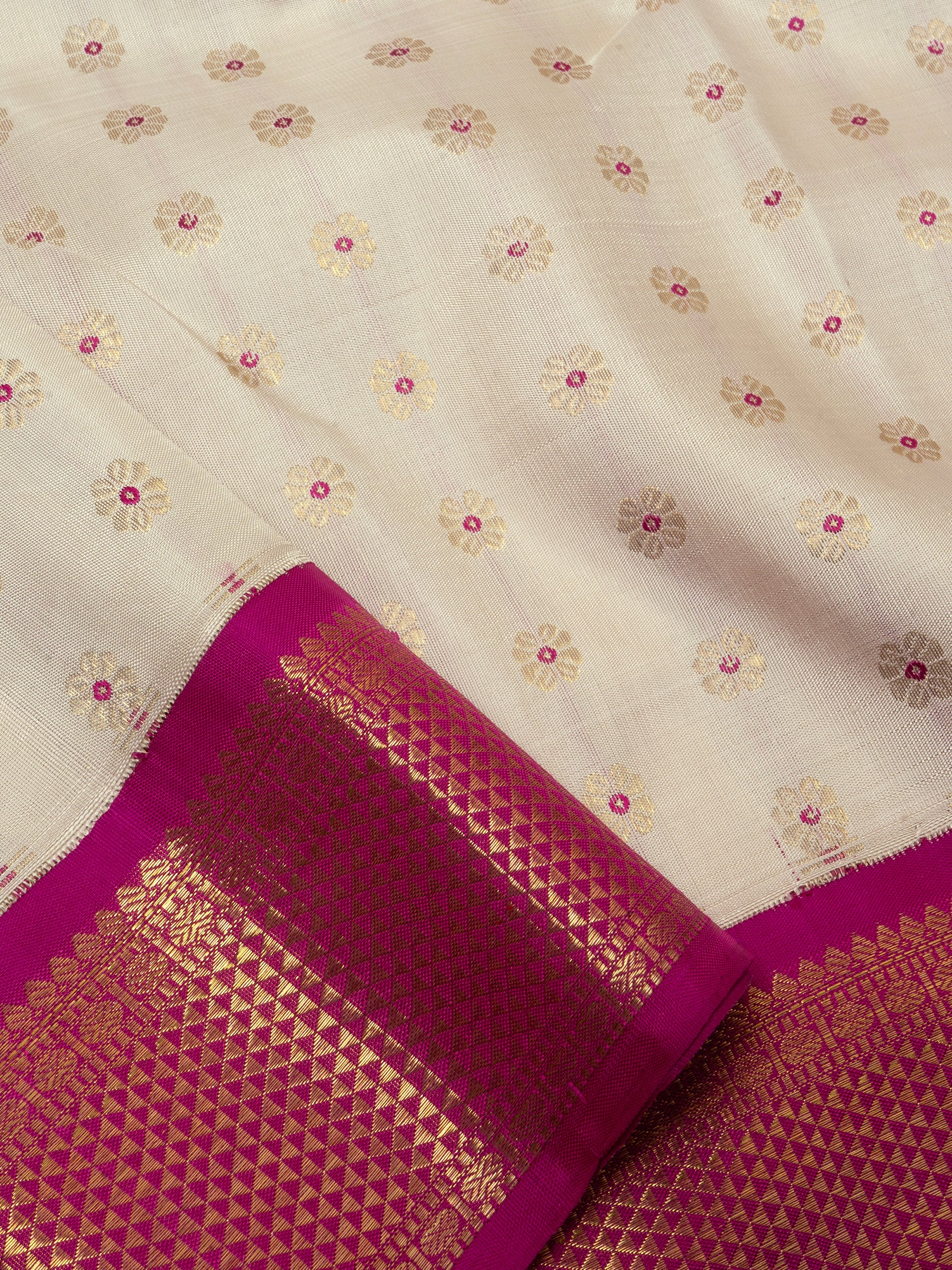 Offwhite and pink meenakari butta/Arani silk CLSA172