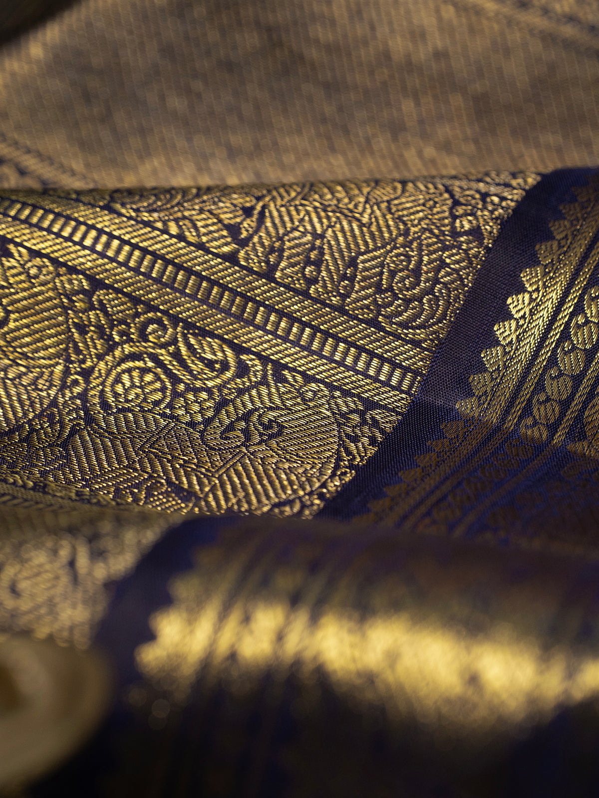 Geva shade thread butta and deep purple kai korvai/ Kanjipuram Silk Saree CLSA3686