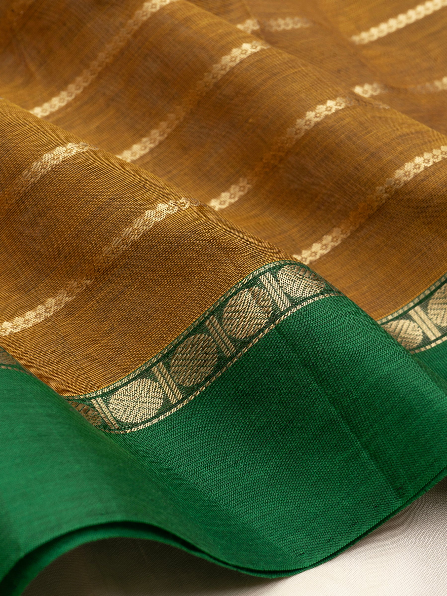 Mustard shot green veldhari/ Silk Cotton Saree CLSA7423