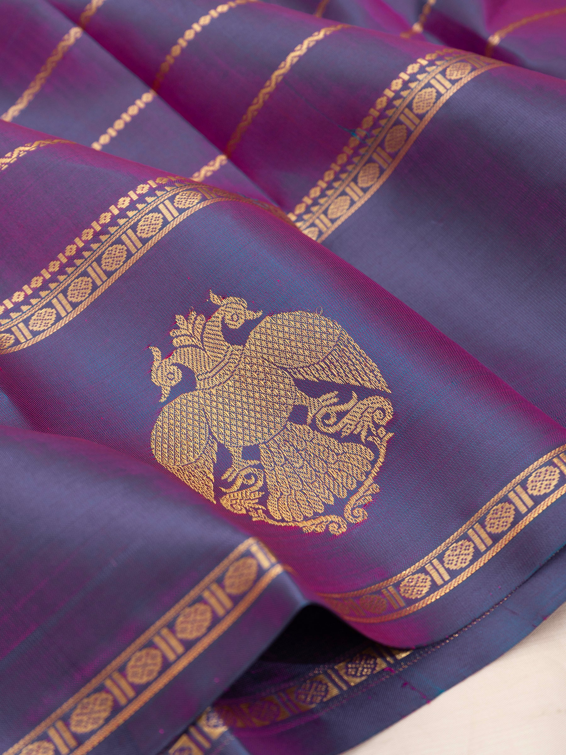 Purple shot lavender veldhari and border butta/ Special Edition Silk CLSA8357