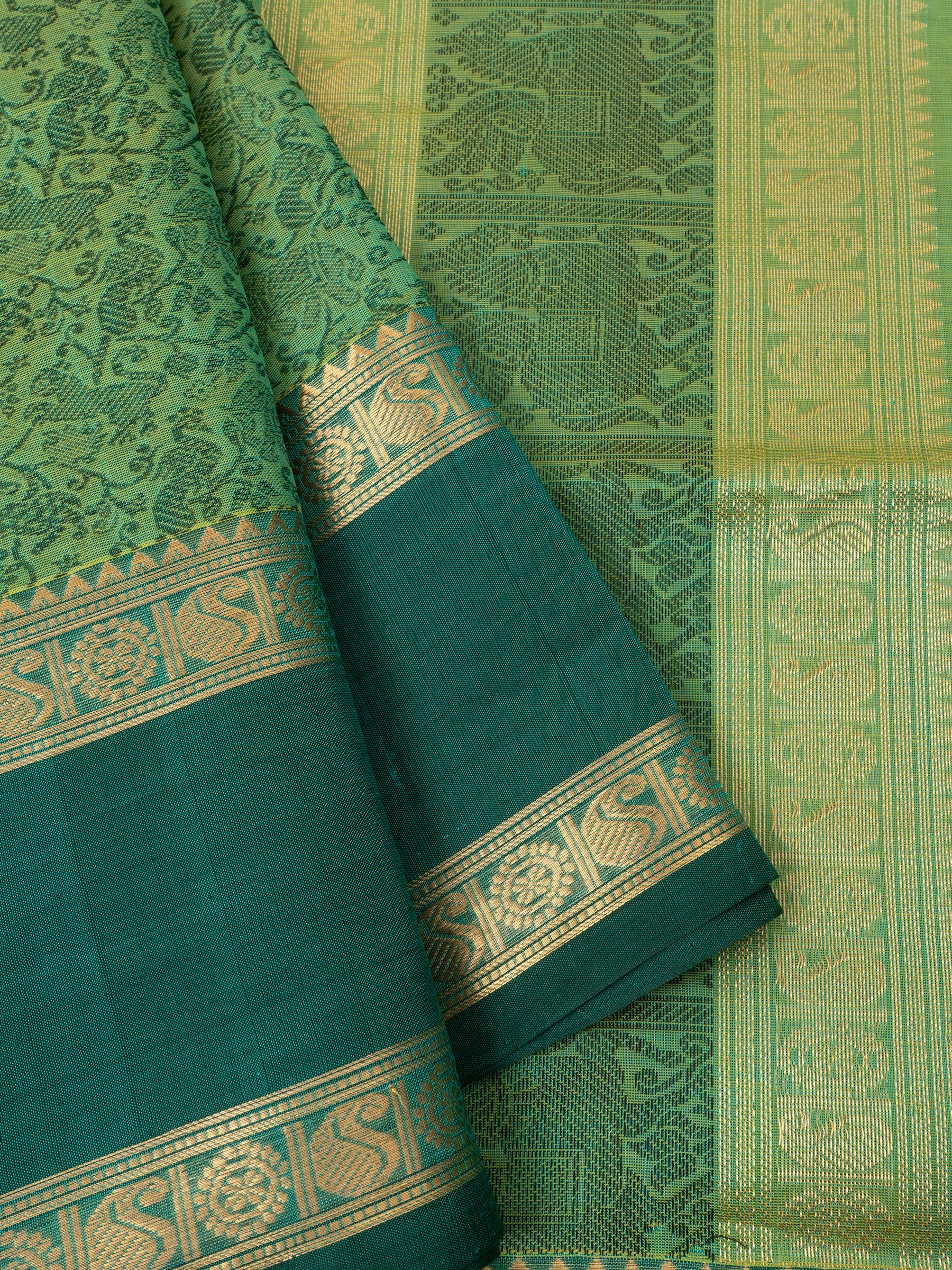 Green vanasingaram rettapet border/ Silk Cotton Saree CLSA6655