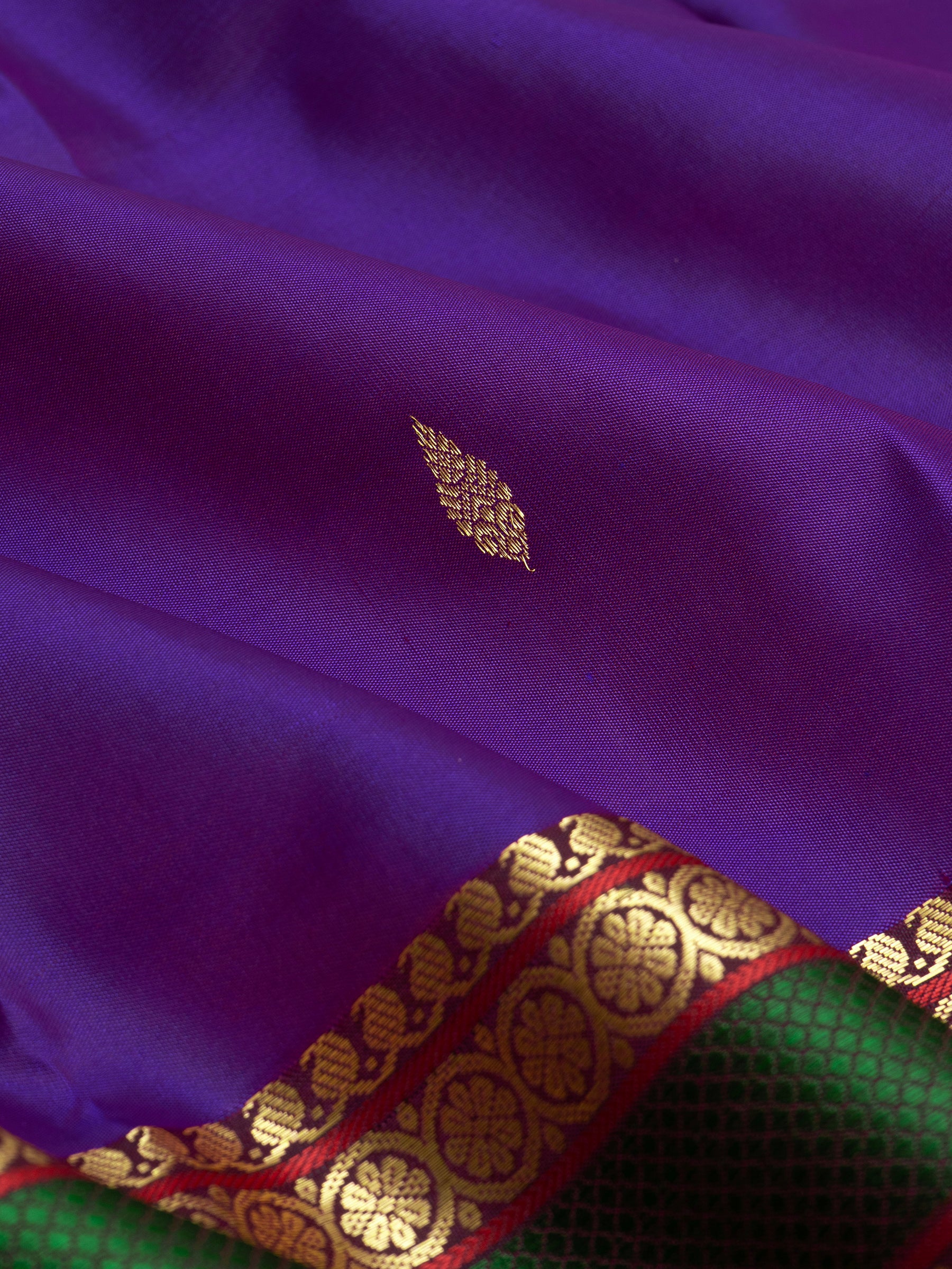 Purple shot brown unique pallu/ Special Edition Silk CLSA9839
