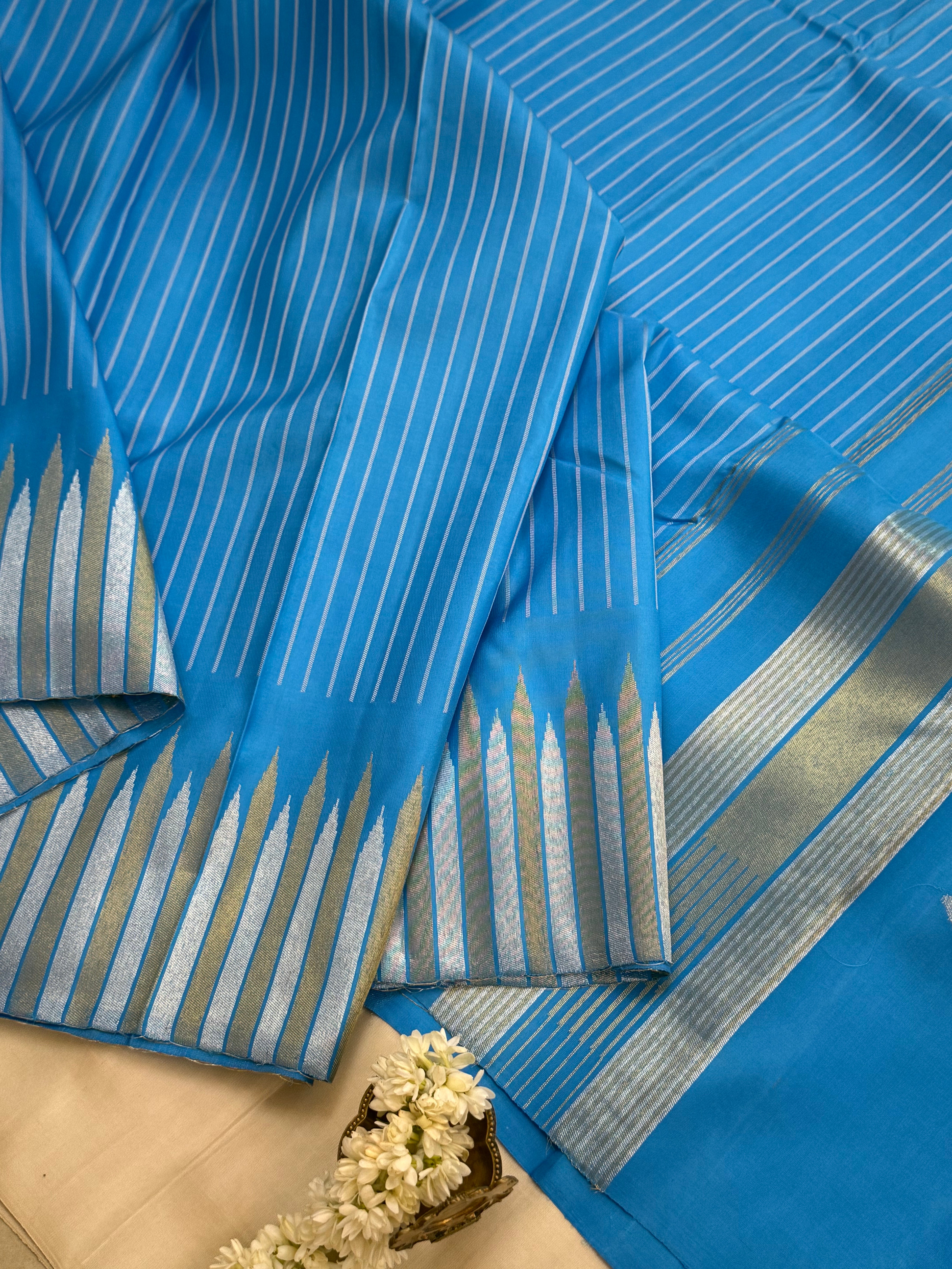 V unusual 8 Kol thuppaki Rekku master weaver Kanjipuram silk CLSA4919