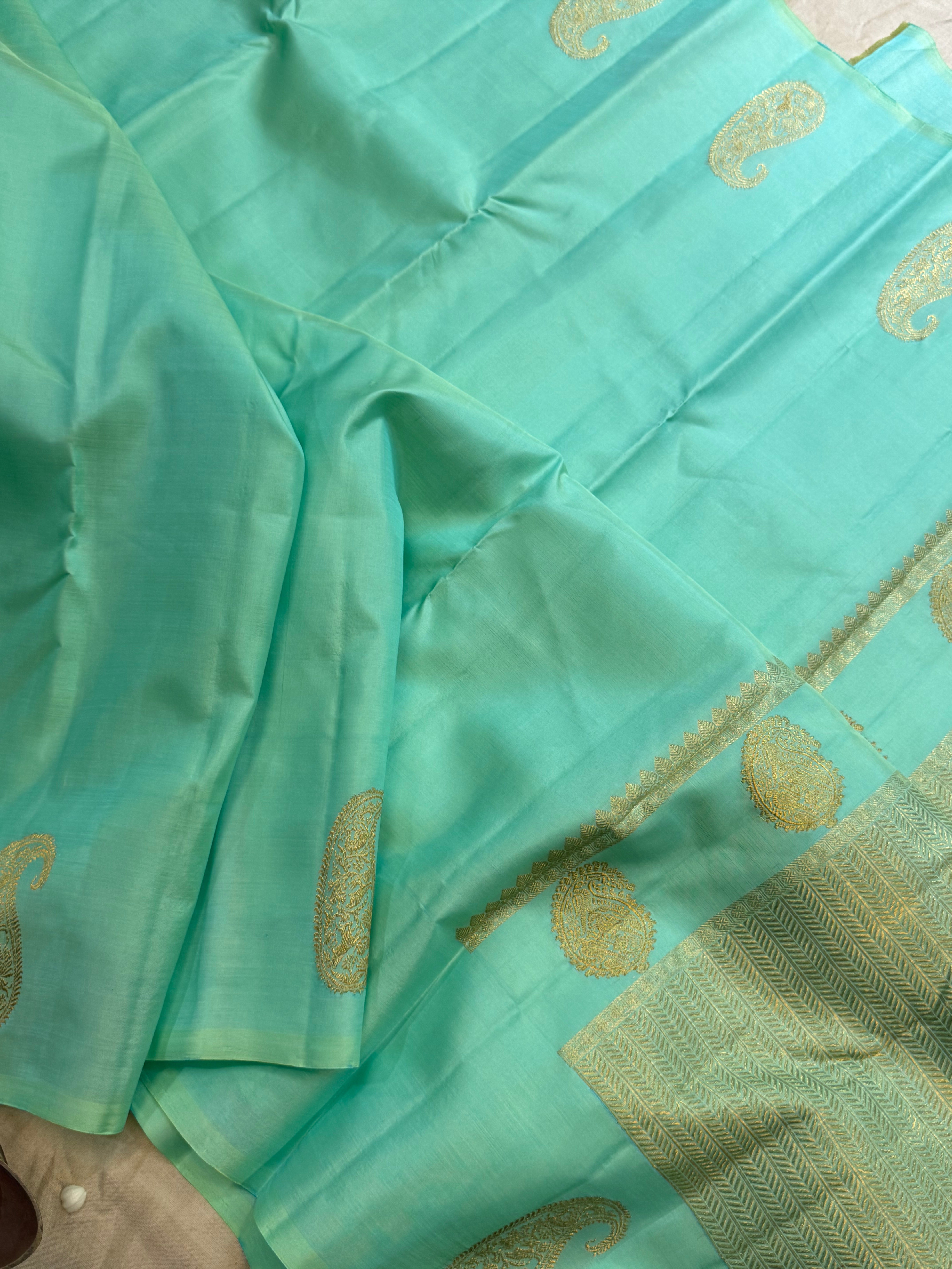 Sea green borderless/ Arani silk
