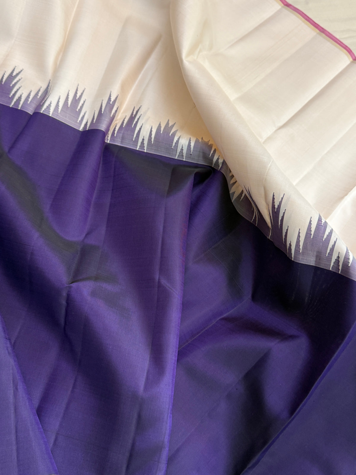 Purple and offwhite half an half pattern / Kanjipuram silk/clsa 11595