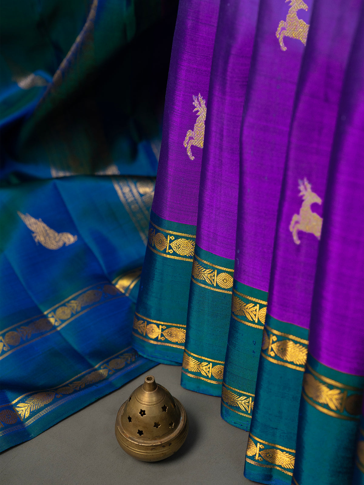 Vadamalli deer Butta with retta pet border Kanjipuram Silk Saree CLSA10754