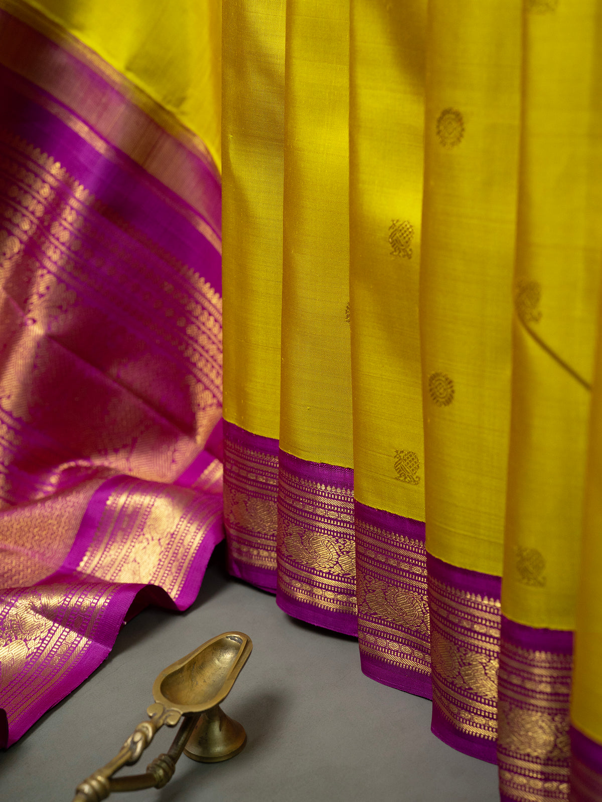Sampanga colour korvai / Kanjipuram Silk Saree CLSA11450