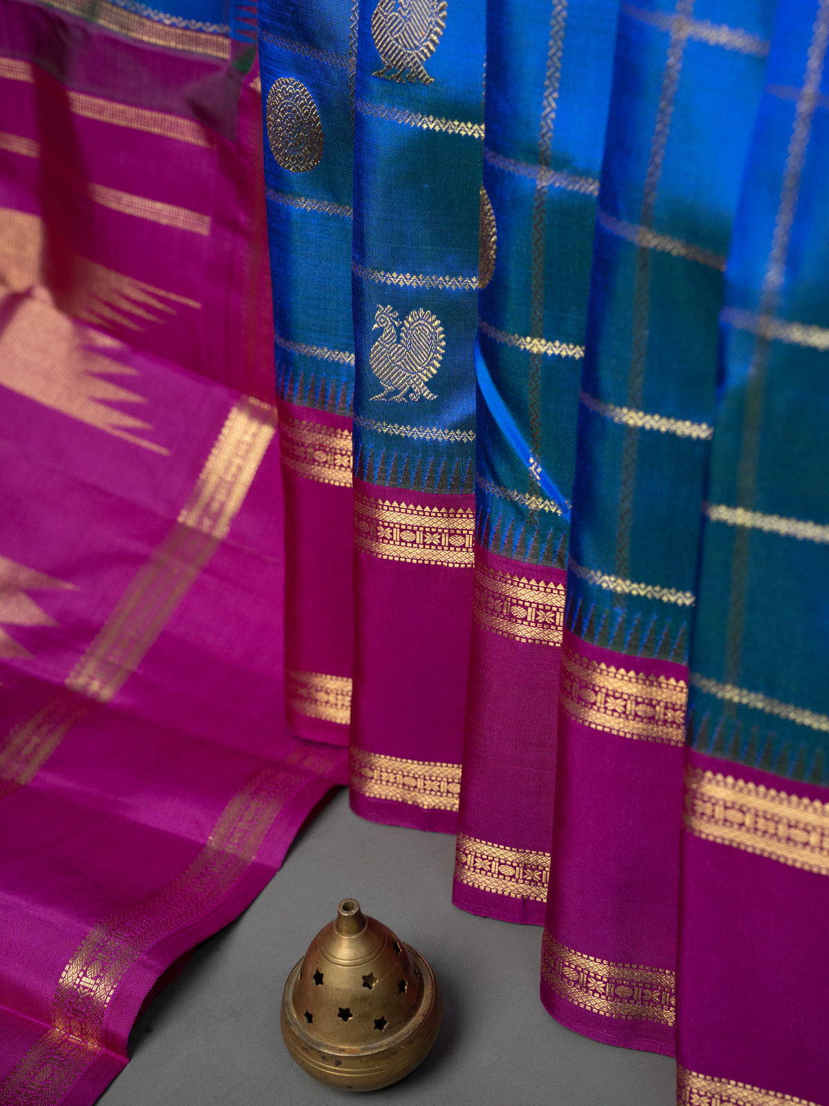 Veldhari Kattam Korvai Pure Kanjipuram Silk Saree CLSA3342