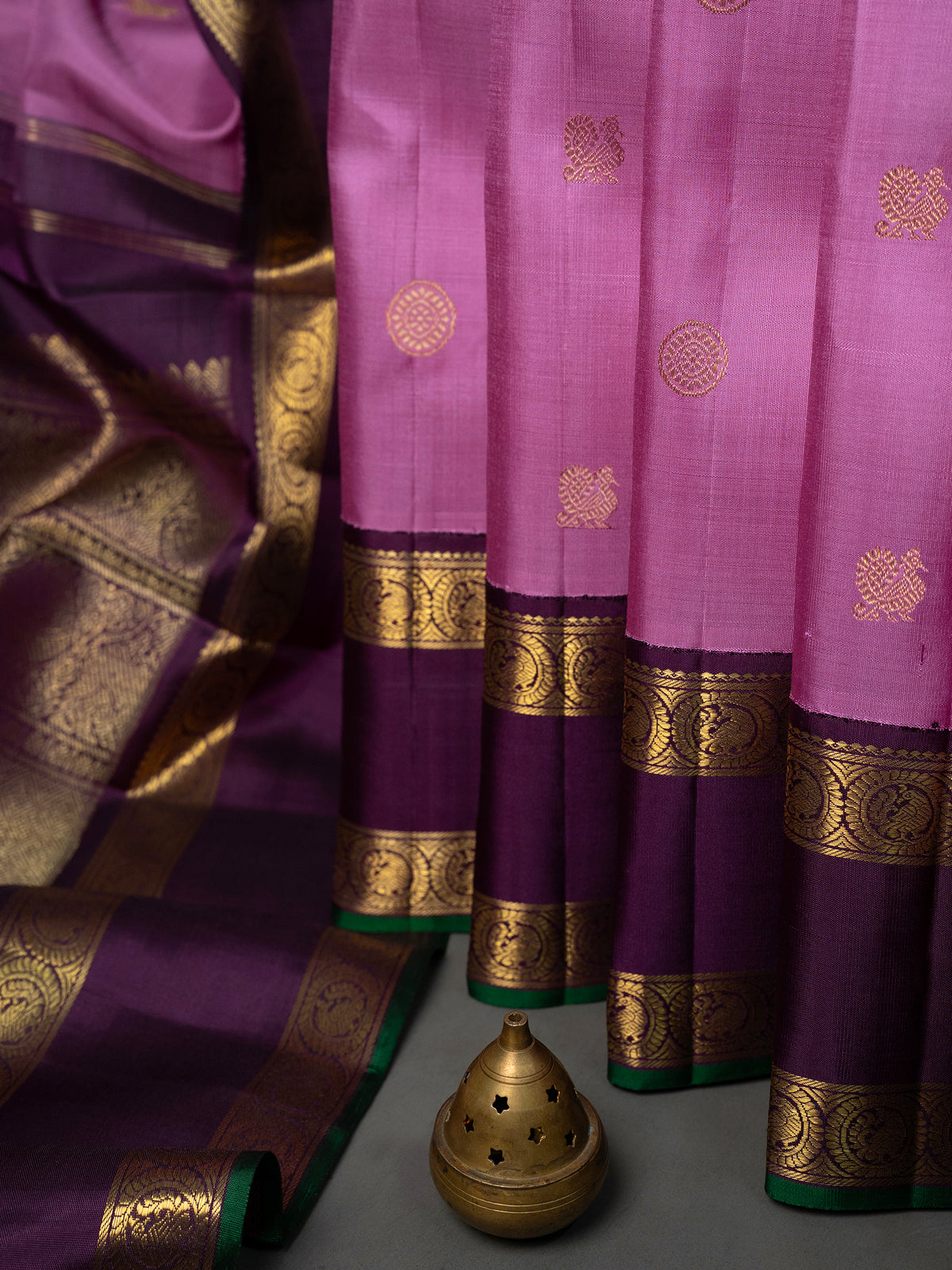 Vintage retta pet geva pink Pure Kanjipuram Silk Saree CLSA9897
