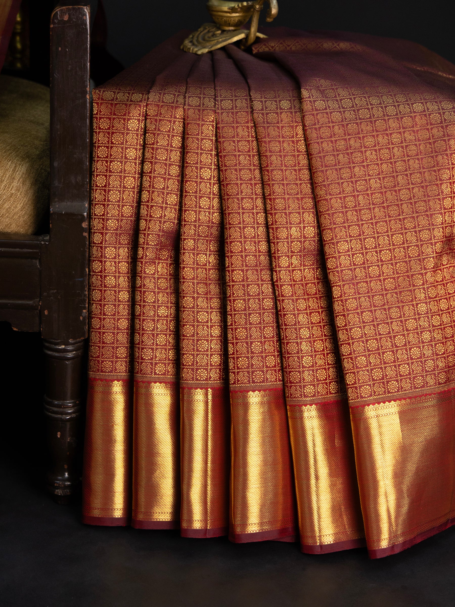 1000 Butta deep brown /Bridal Kanjipuram Silk Saree CLSA6840