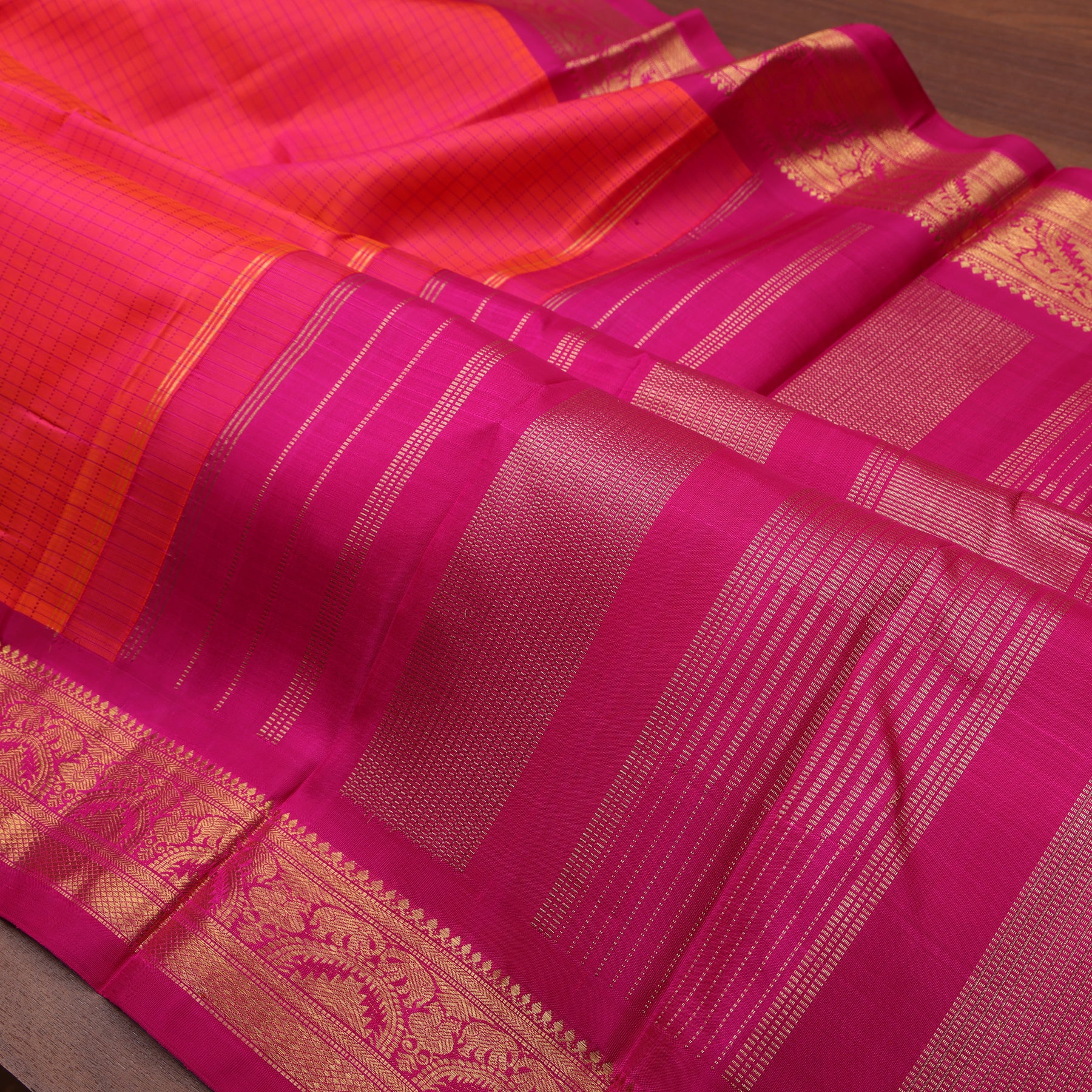 Kanagambaram Kattam / kanjipuram silk
