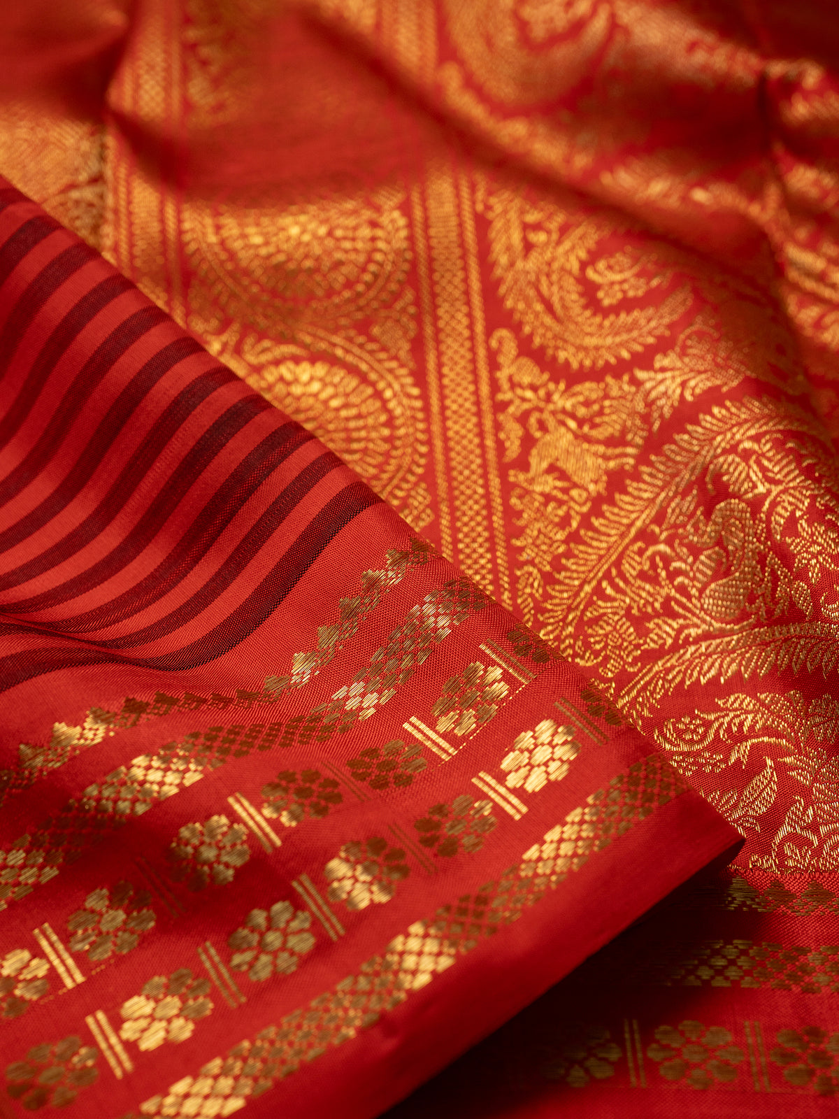 Vaalapoo savuku varisapet /Kanjipuram Silk Saree CLSA4238