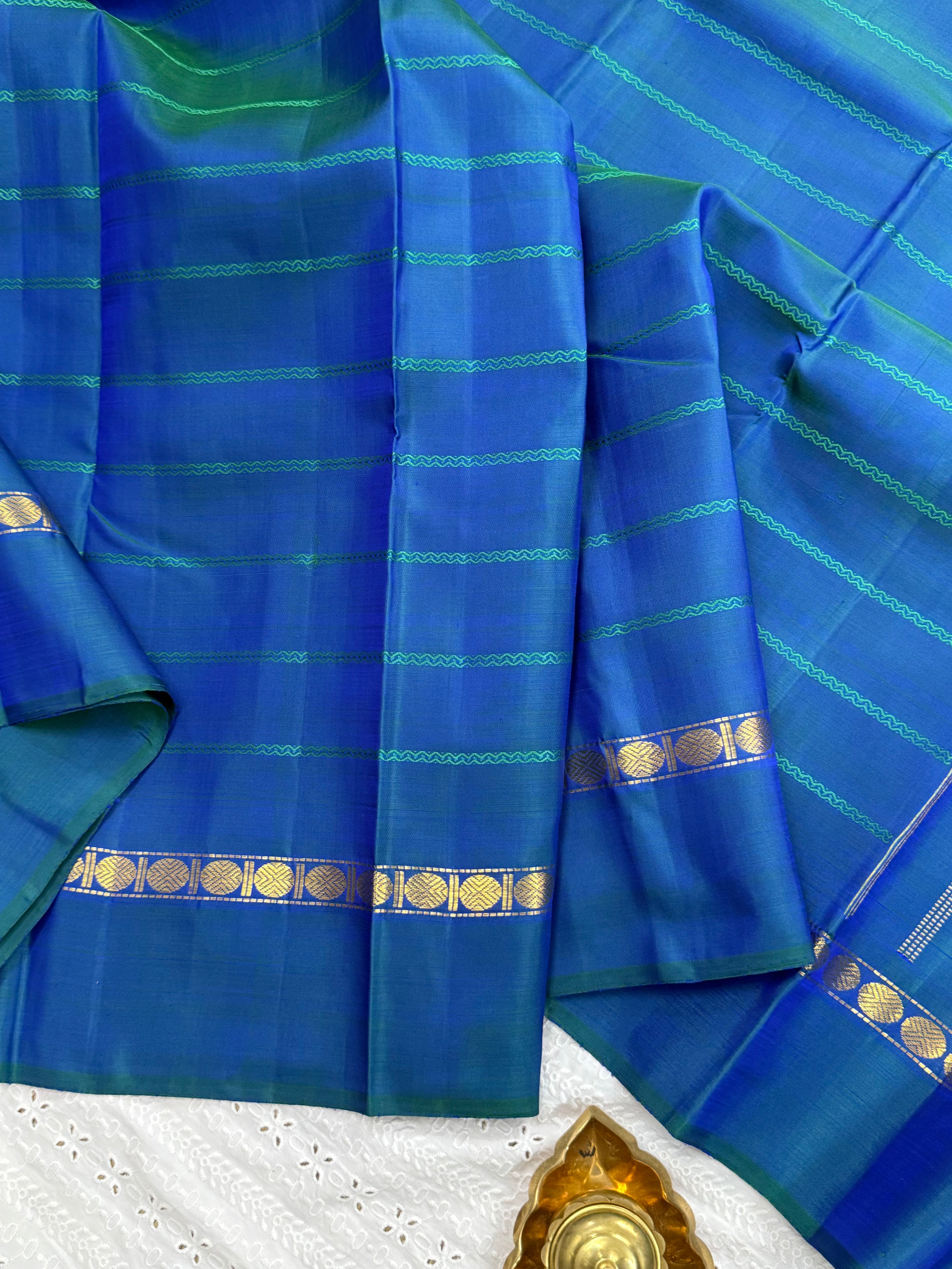 MAYILKAZHUTHU BODY THREAD VELDHARI/KANJIPURAM SILK SAREE CLSA7474