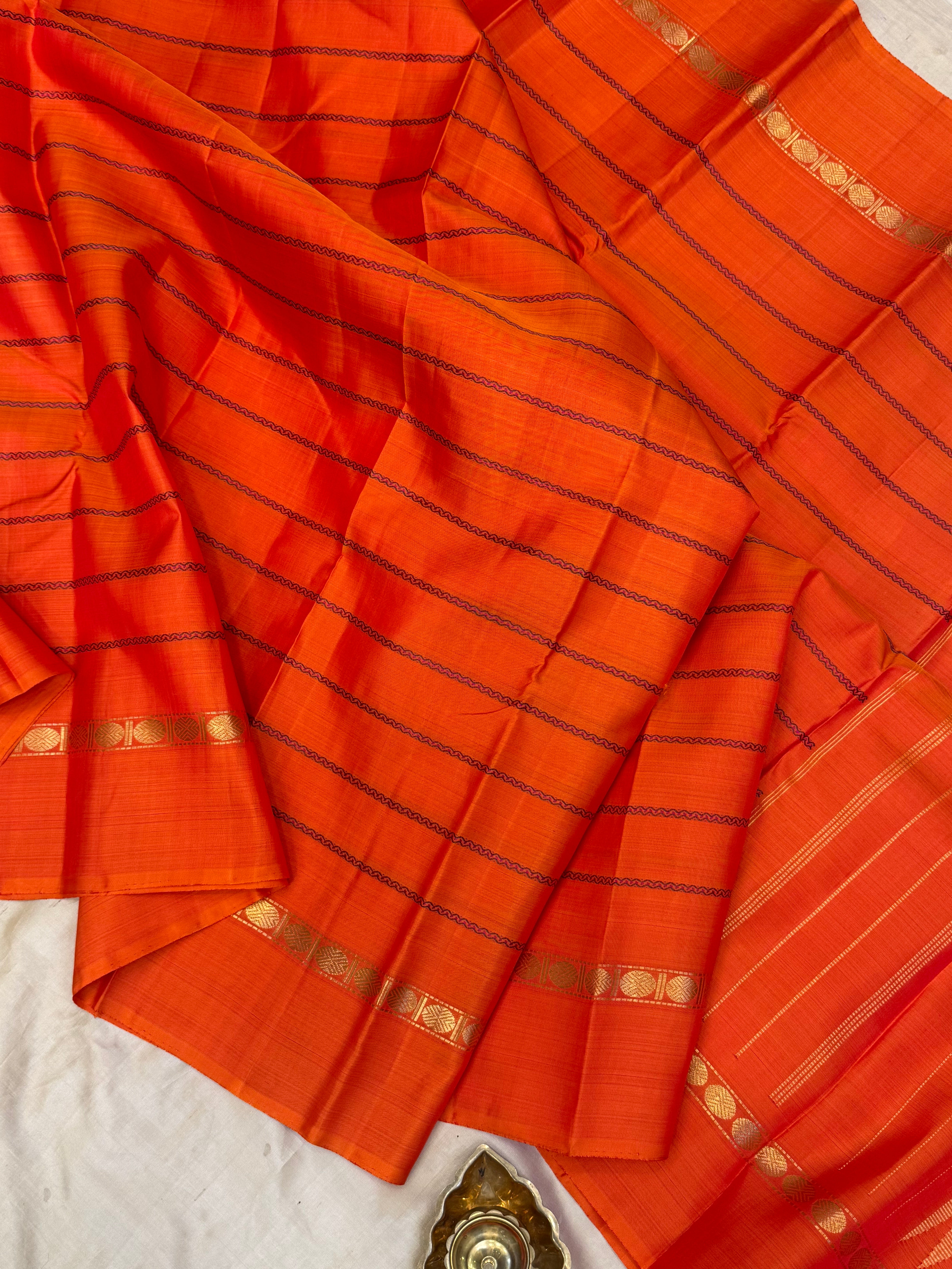 Kalyani : rust veldhari poun pet / kanjipuram silk