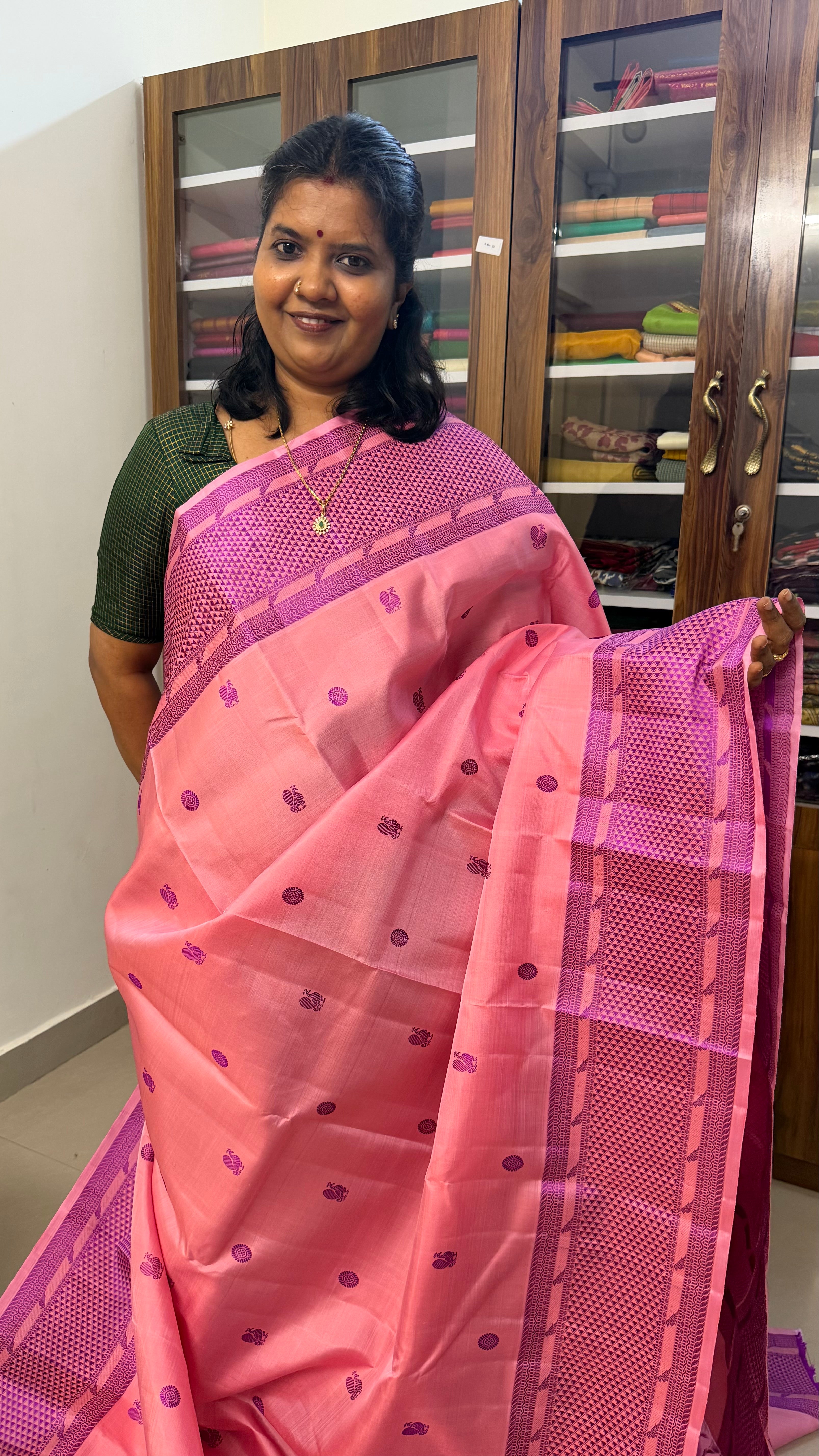 Pink on pink Kili thread work Kanjipuram silk